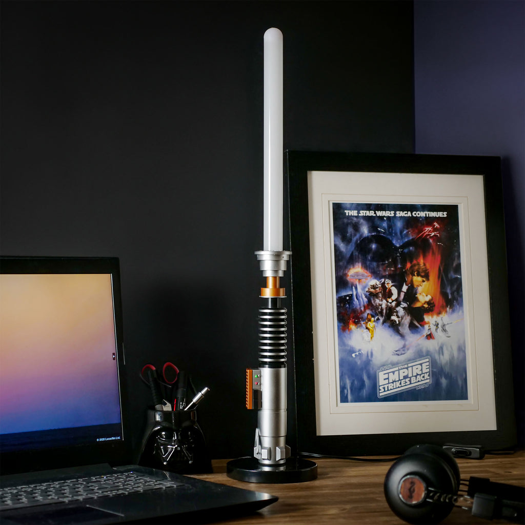 Zdjęcie produktu Star Wars - Lampa stołowa w kształcie miecza świetlnego Luke’a Skywalkera