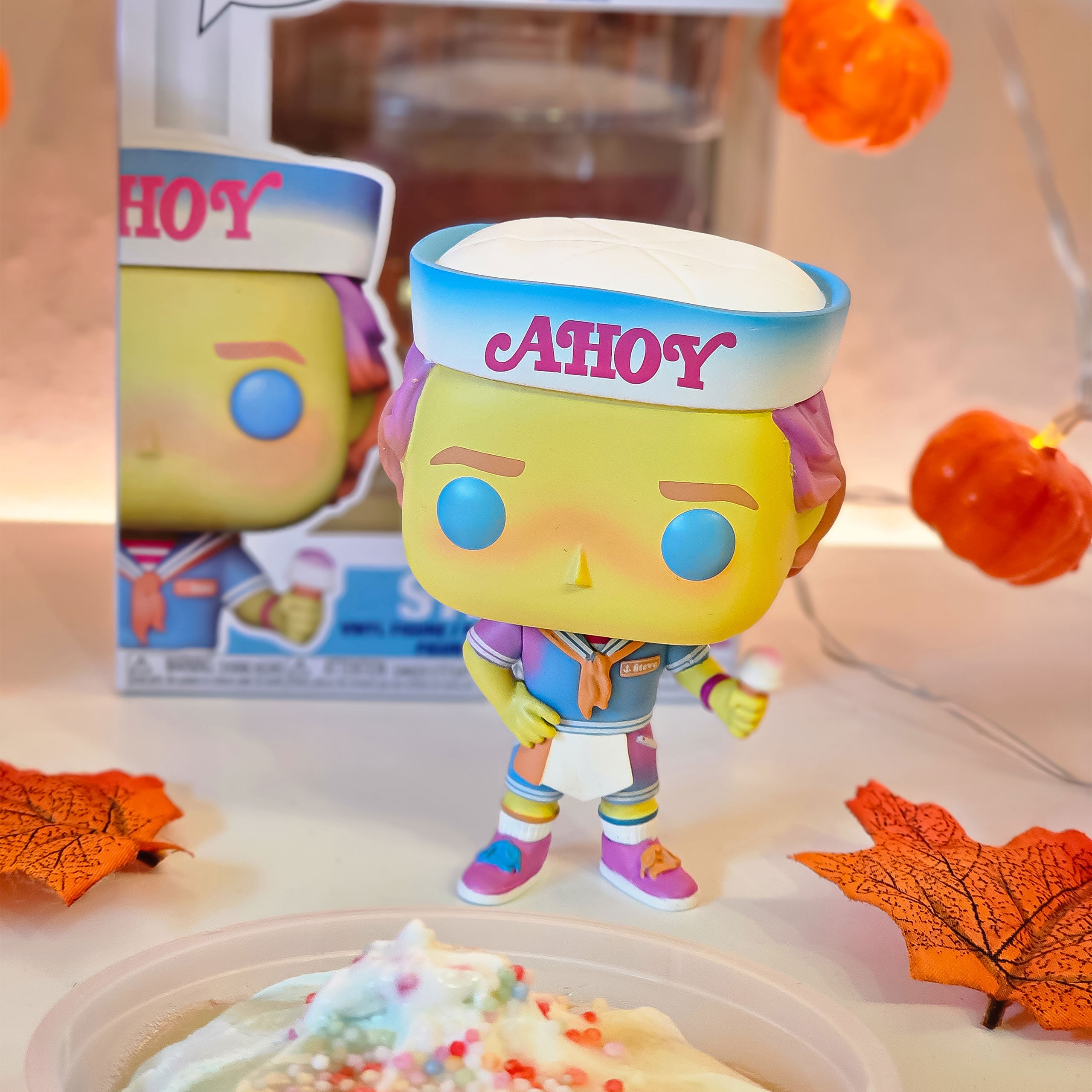 Zdjęcie produktu Stranger Things - Steve (Scoops Ahoy) Figurka Funko Pop