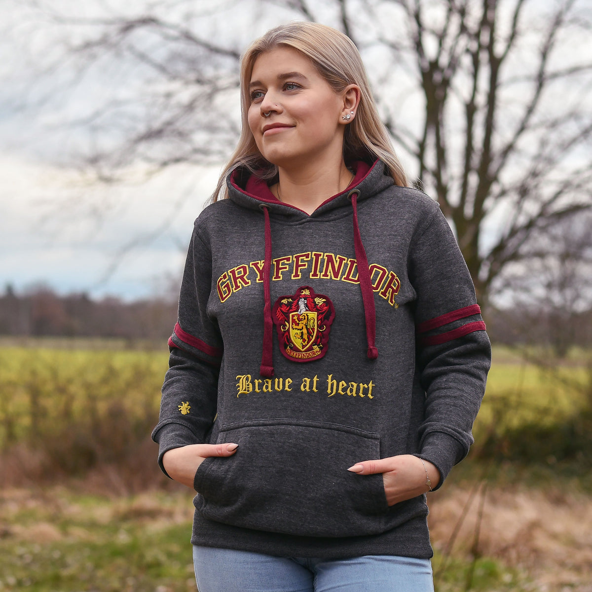 Zdjęcie produktu Harry Potter - Gryffindor Herb Premium Bluza z kapturem szara
