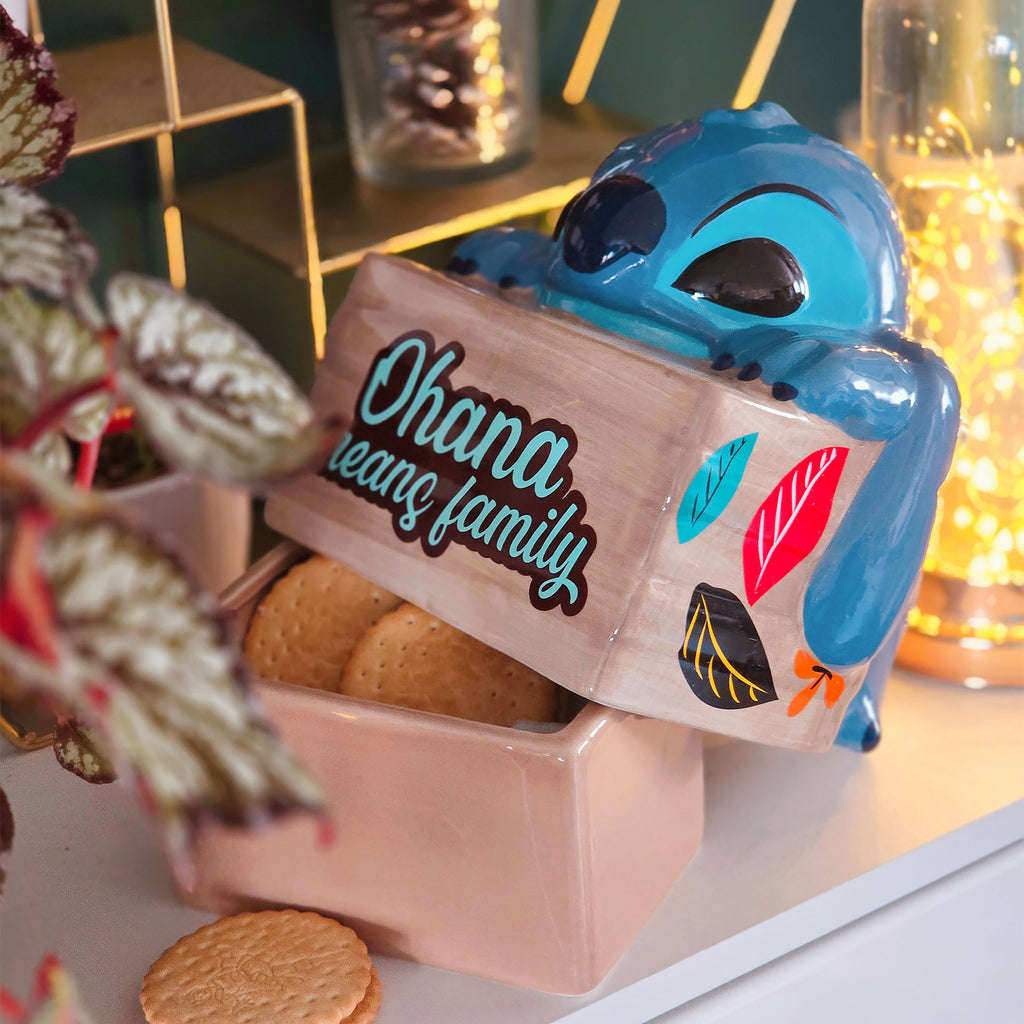 Zdjęcie produktu Lilo & Stitch - Puszka na ciastka Ohana