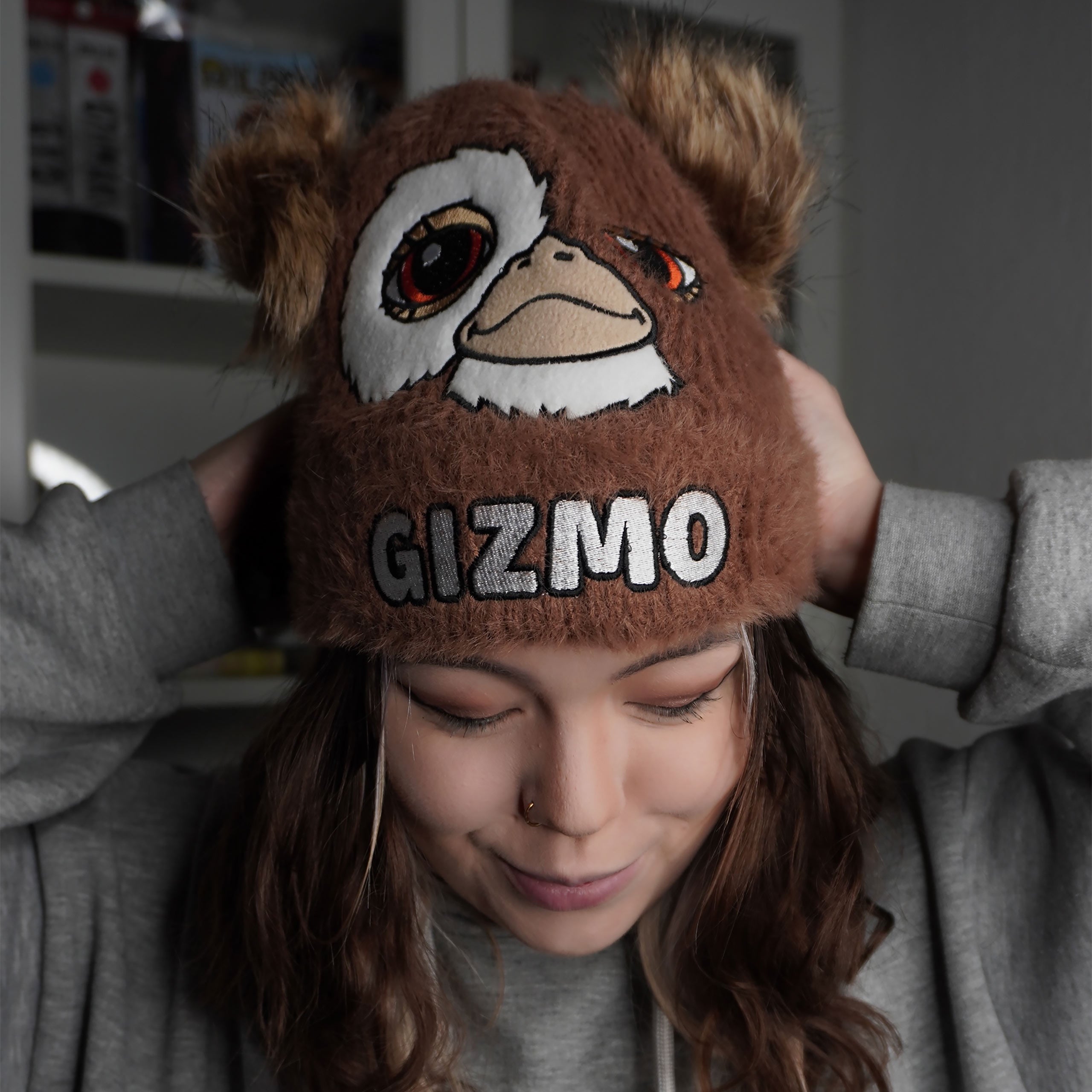 Zdjęcie produktu Gremlins - czapka Gizmo z pomponami