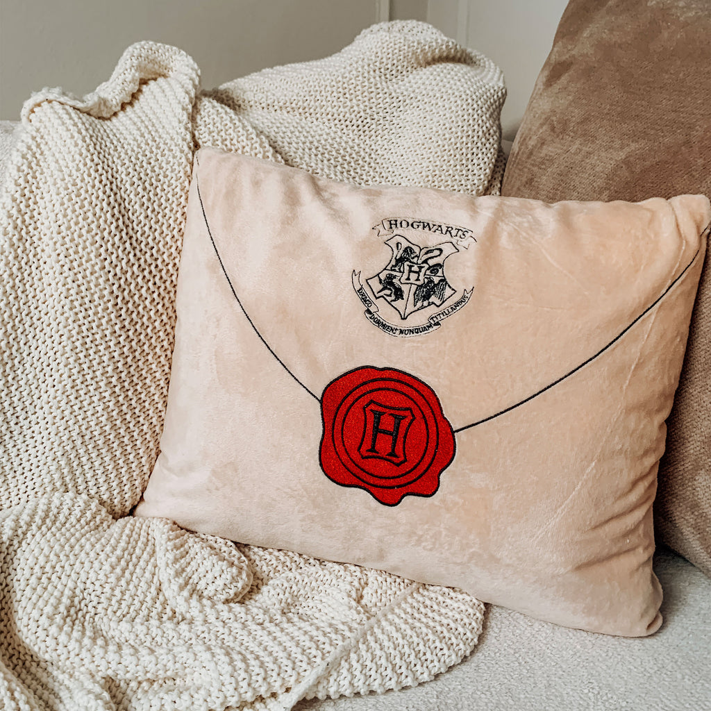 Product image Harry Potter - Hogwarts Letter Pillow
