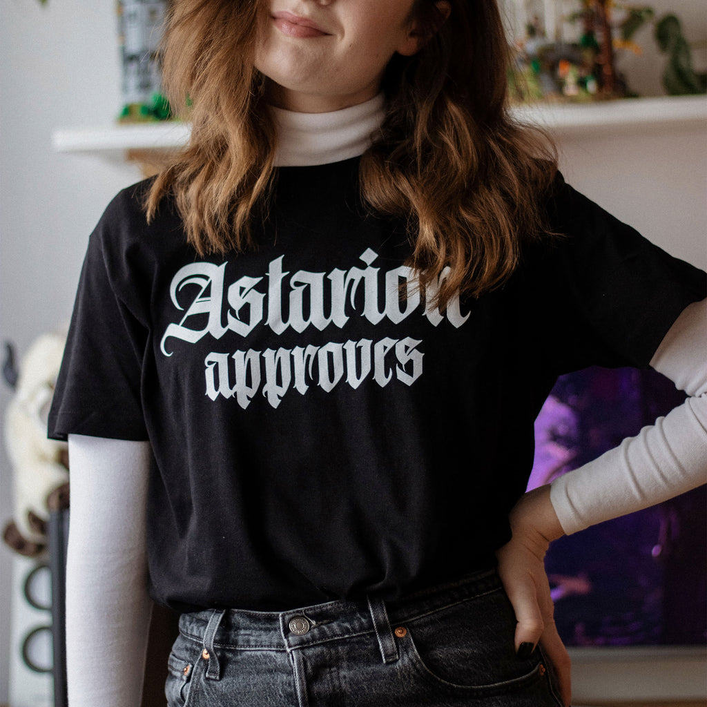 Zdjęcie produktu Astarion Approves Koszulka dla fanów Baldur's Gate