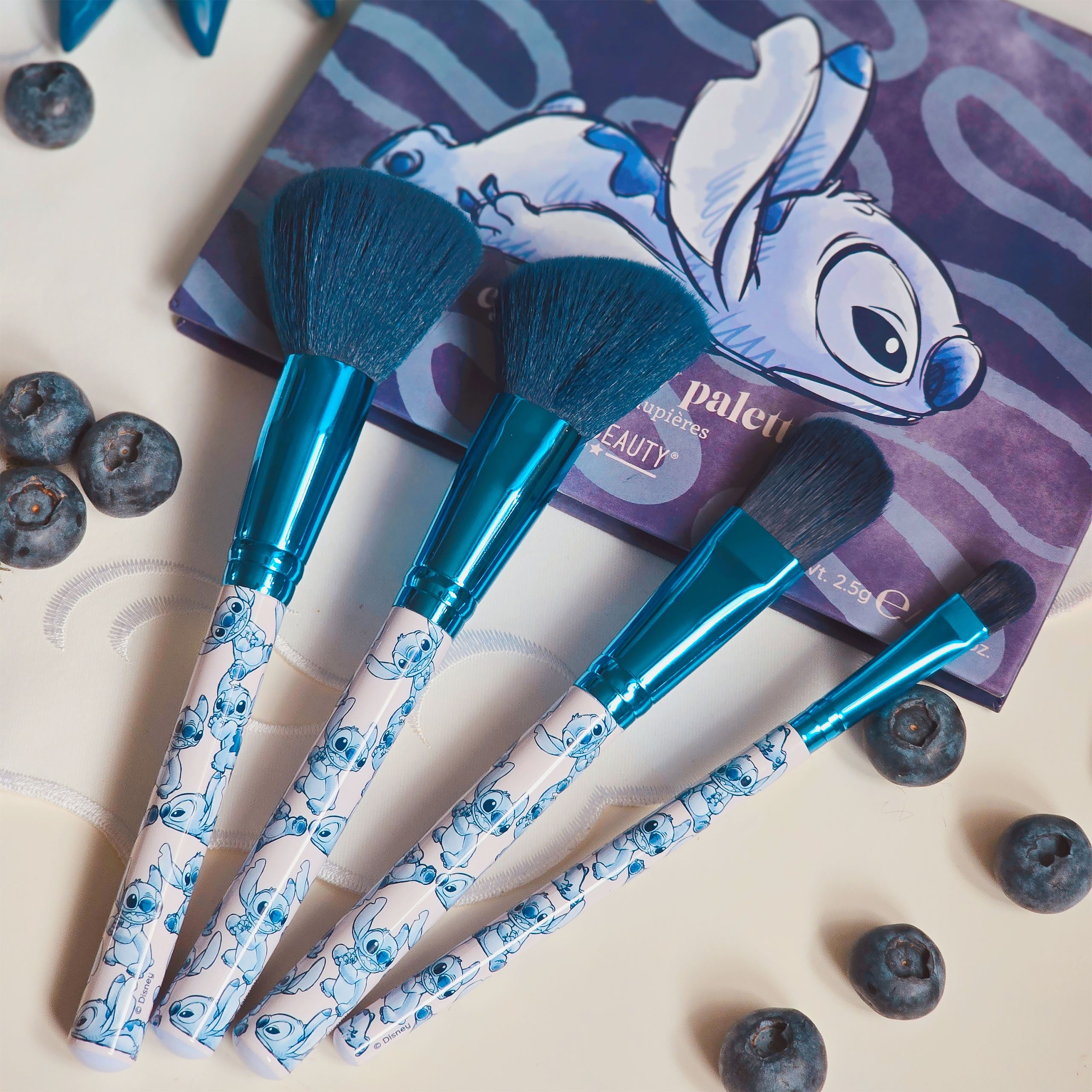Zdjęcie produktu Zestaw 4 pędzli do makijażu Stitch - Lilo & Stitch