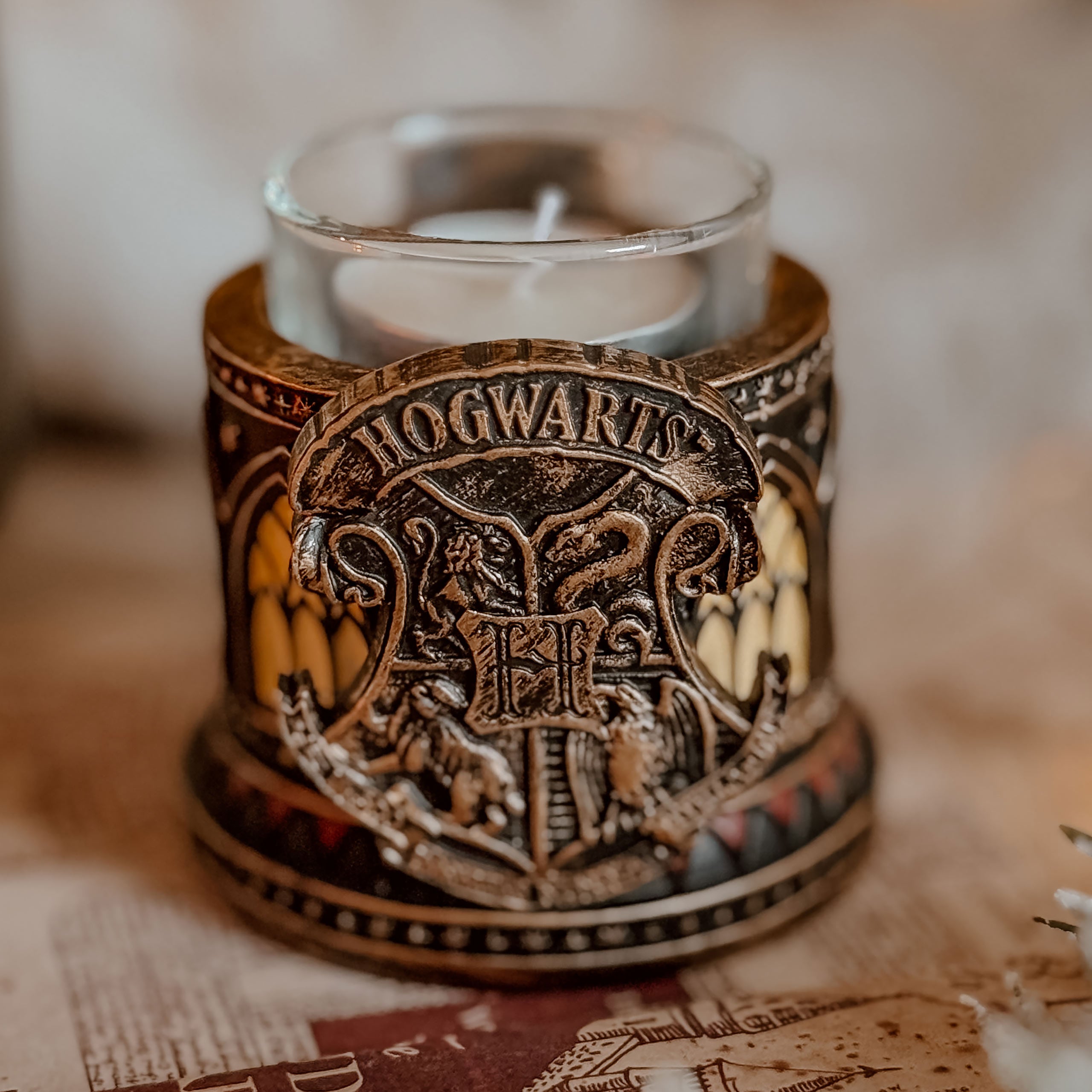 Zdjęcie produktu Świecznik na podgrzewacz Gryffindor - Harry Potter