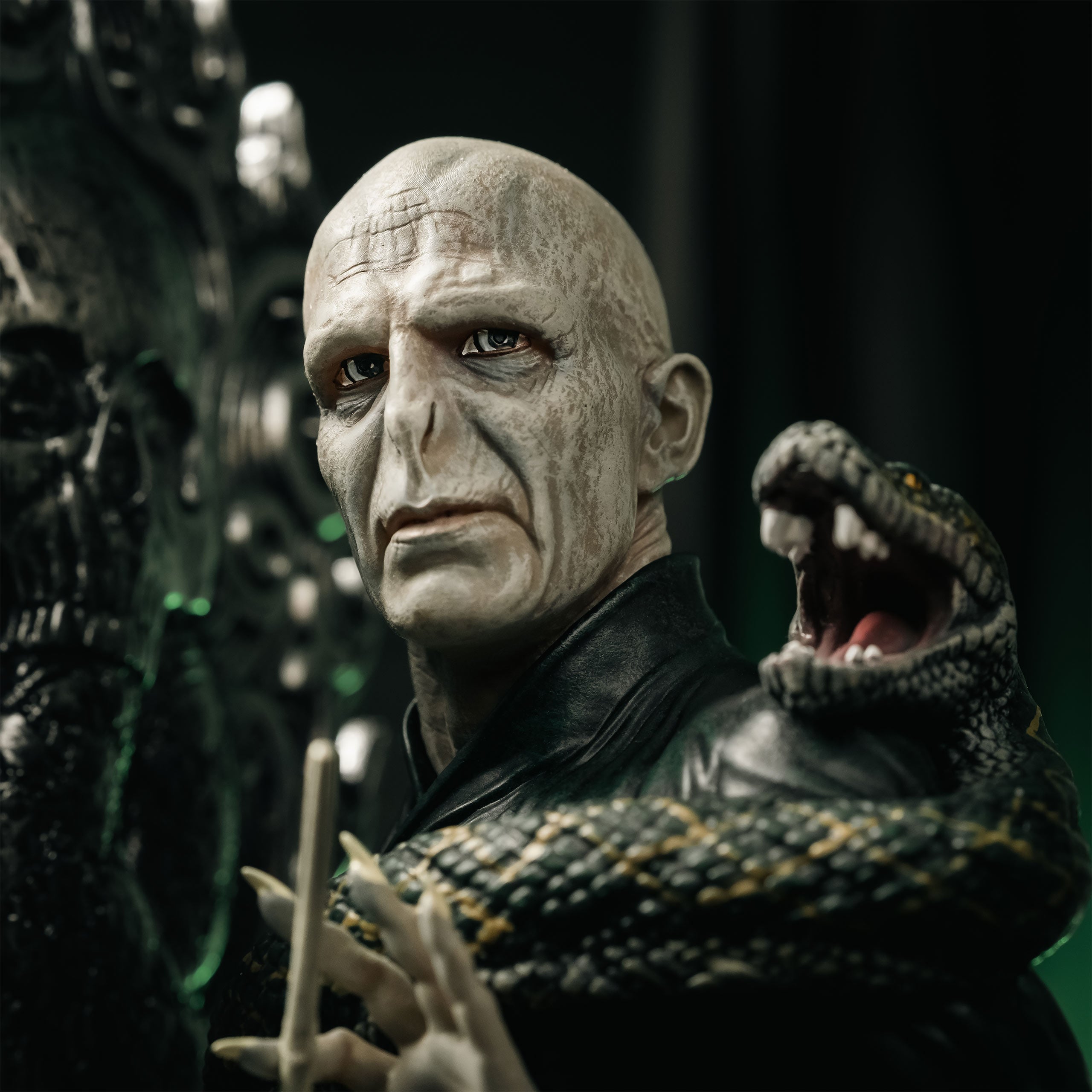 Zdjęcie produktu Harry Potter - Podpórka do książek Lord Voldemort