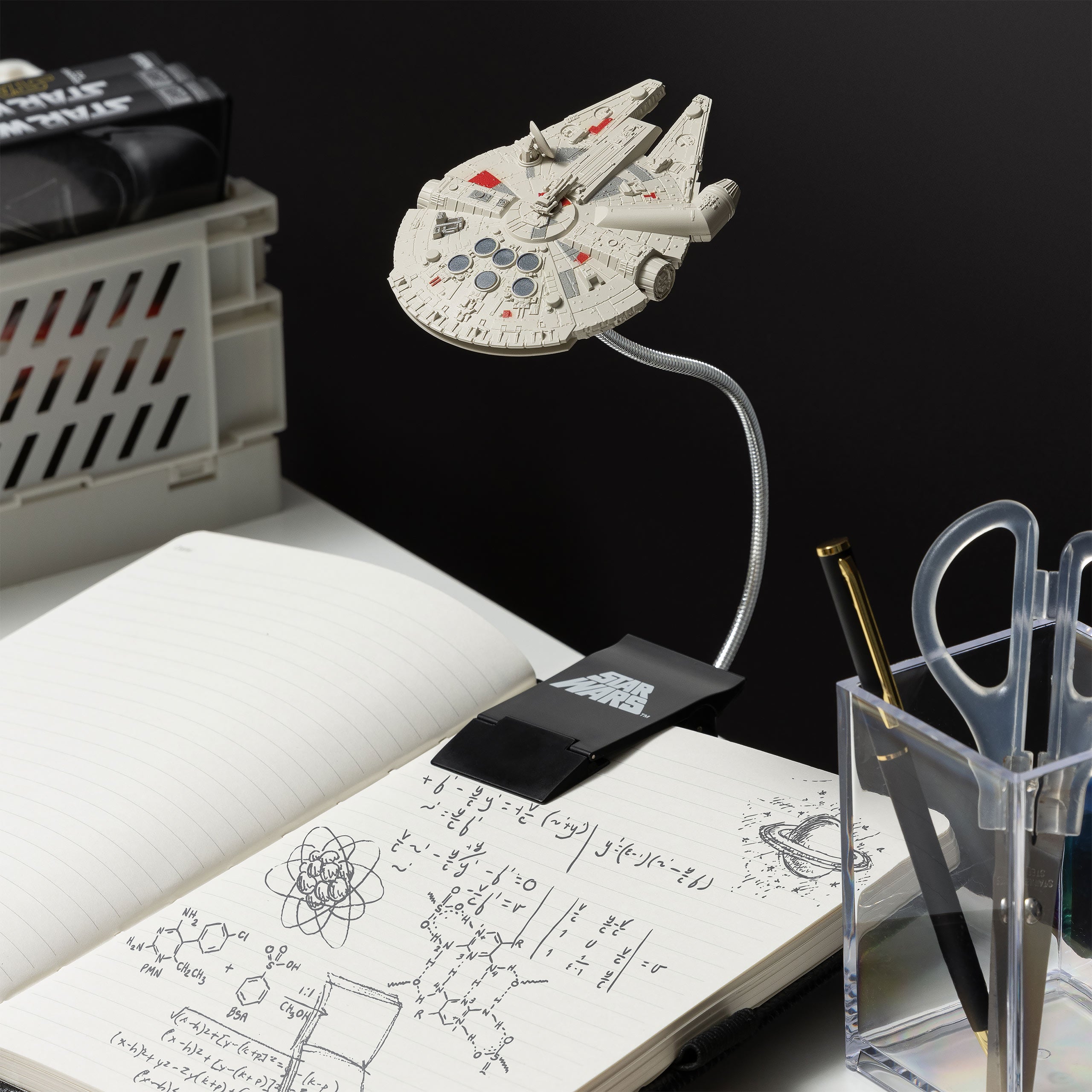 Zdjęcie produktu Star Wars - Lampka do czytania Millennium Falcon