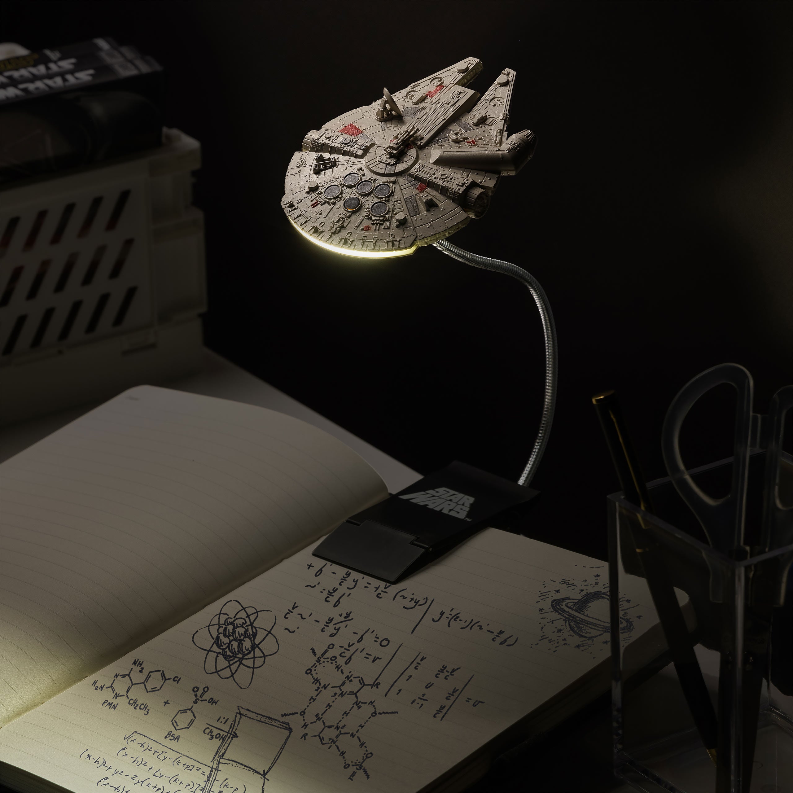 Zdjęcie produktu Star Wars - Lampka do czytania Millennium Falcon