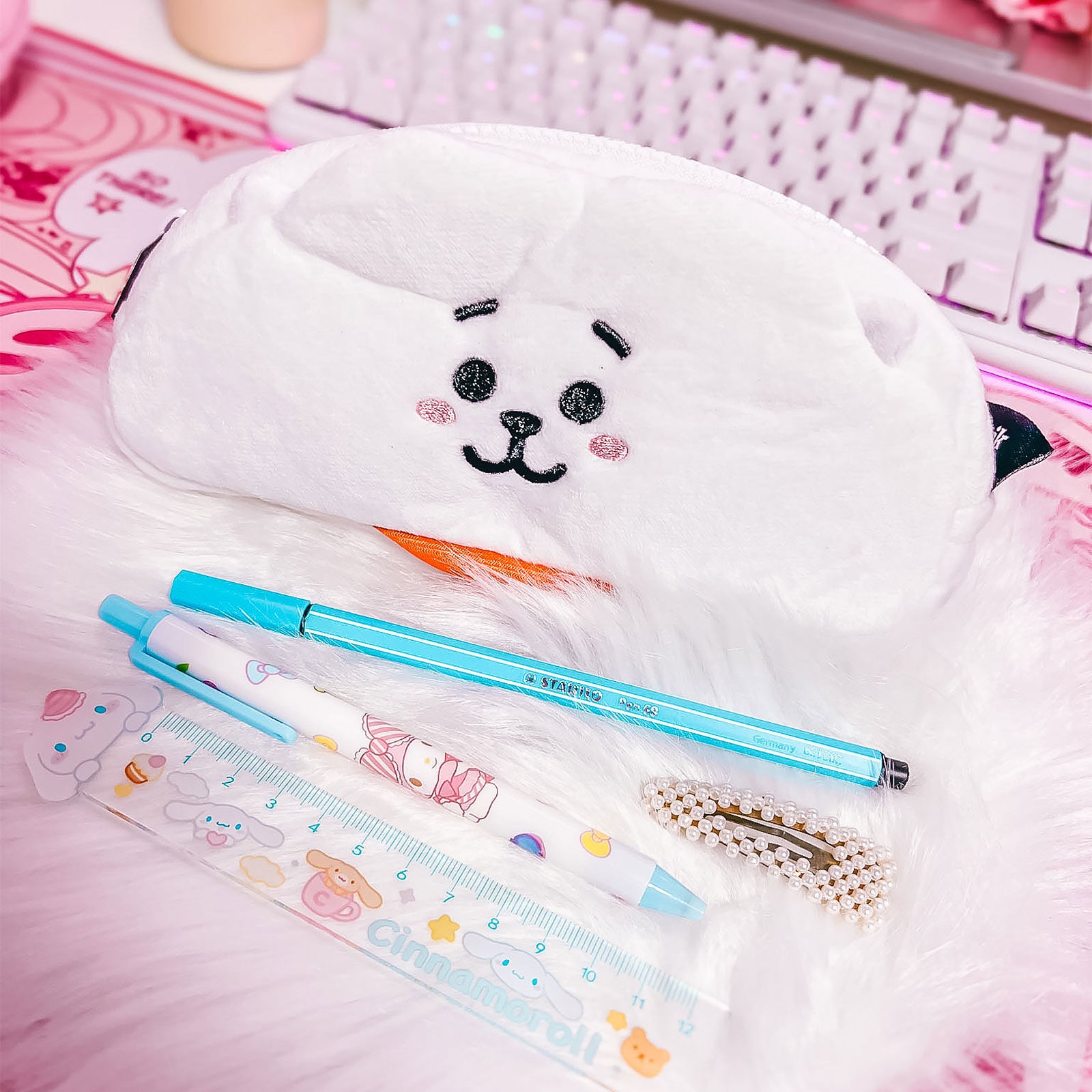 Zdjęcie produktu Line Friends - BT21 RJ Pluszowy Piórnik