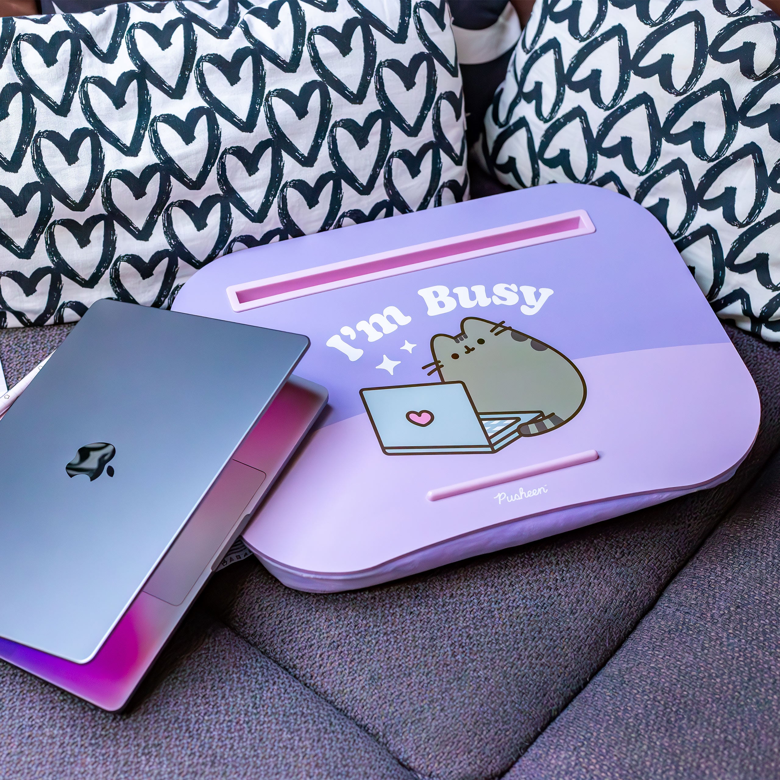 Zdjęcie produktu Pusheen - I'm Busy Podkładka na Laptopa