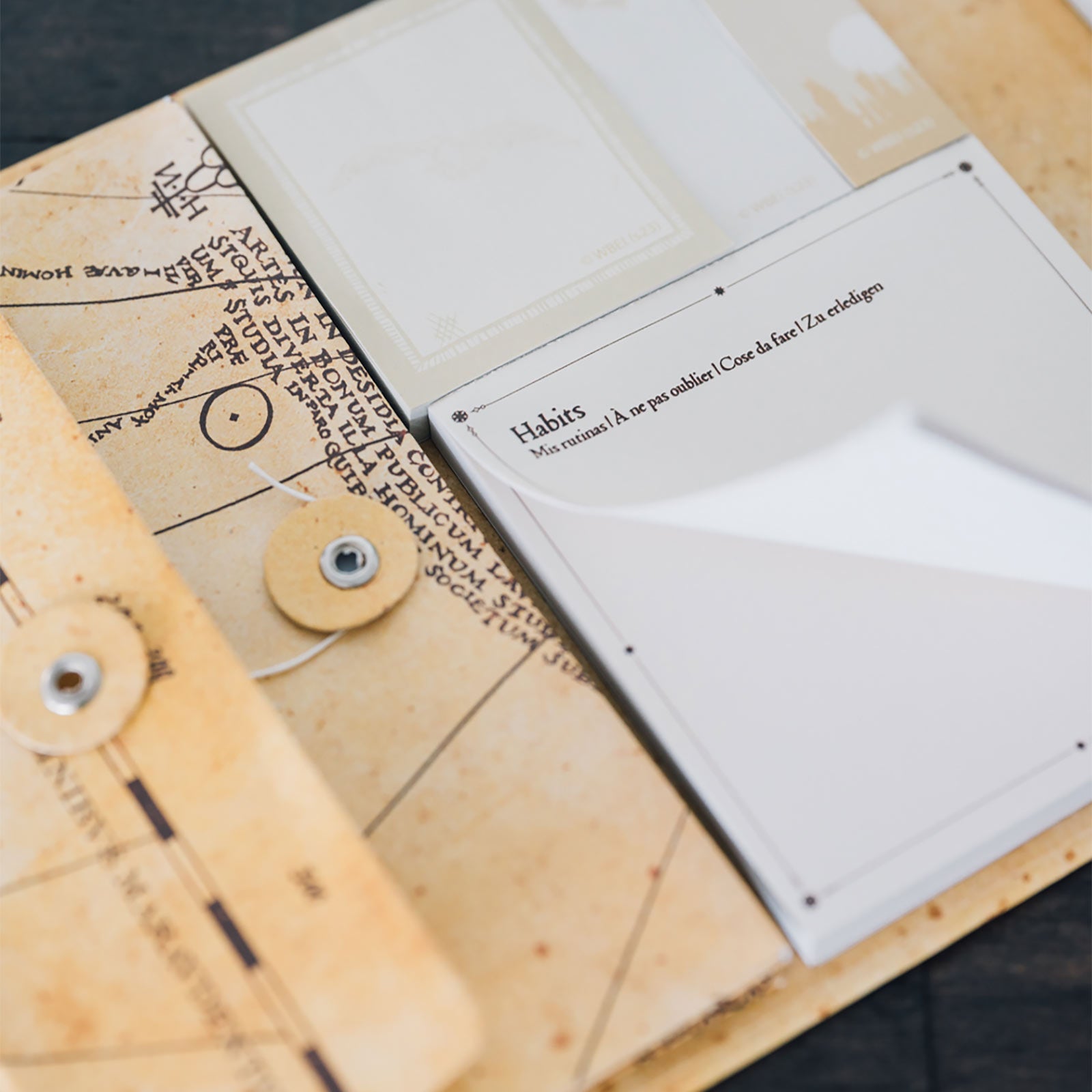 Product image Harry Potter - Marauder's Map Weekly Planner Book