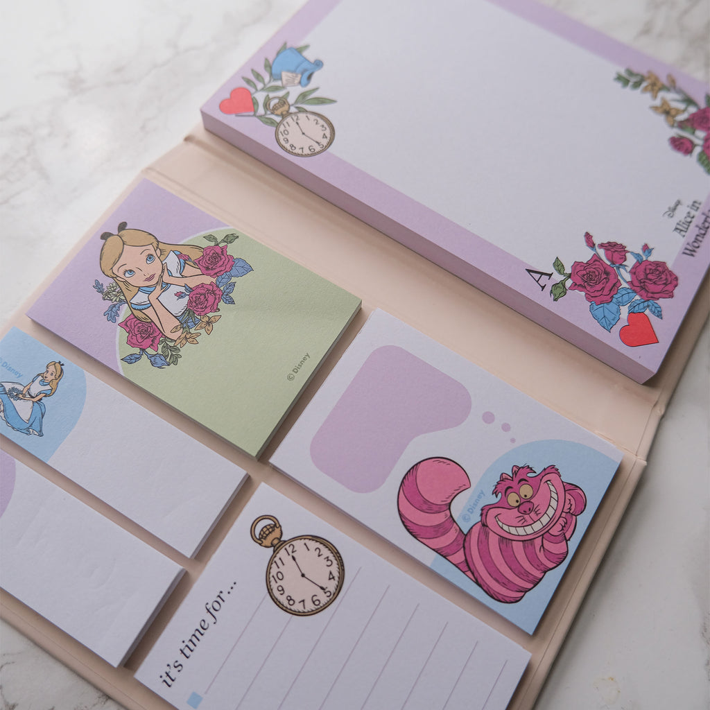 Zdjęcie produktu Alicja w Krainie Czarów - Książka z karteczkami samoprzylepnymi