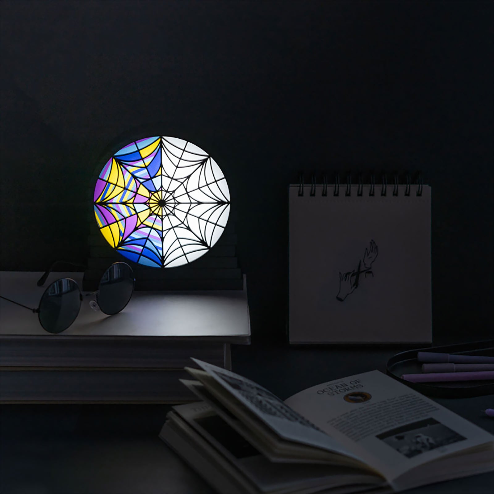 Zdjęcie produktu Wednesday - Lampa Okno Nevermore