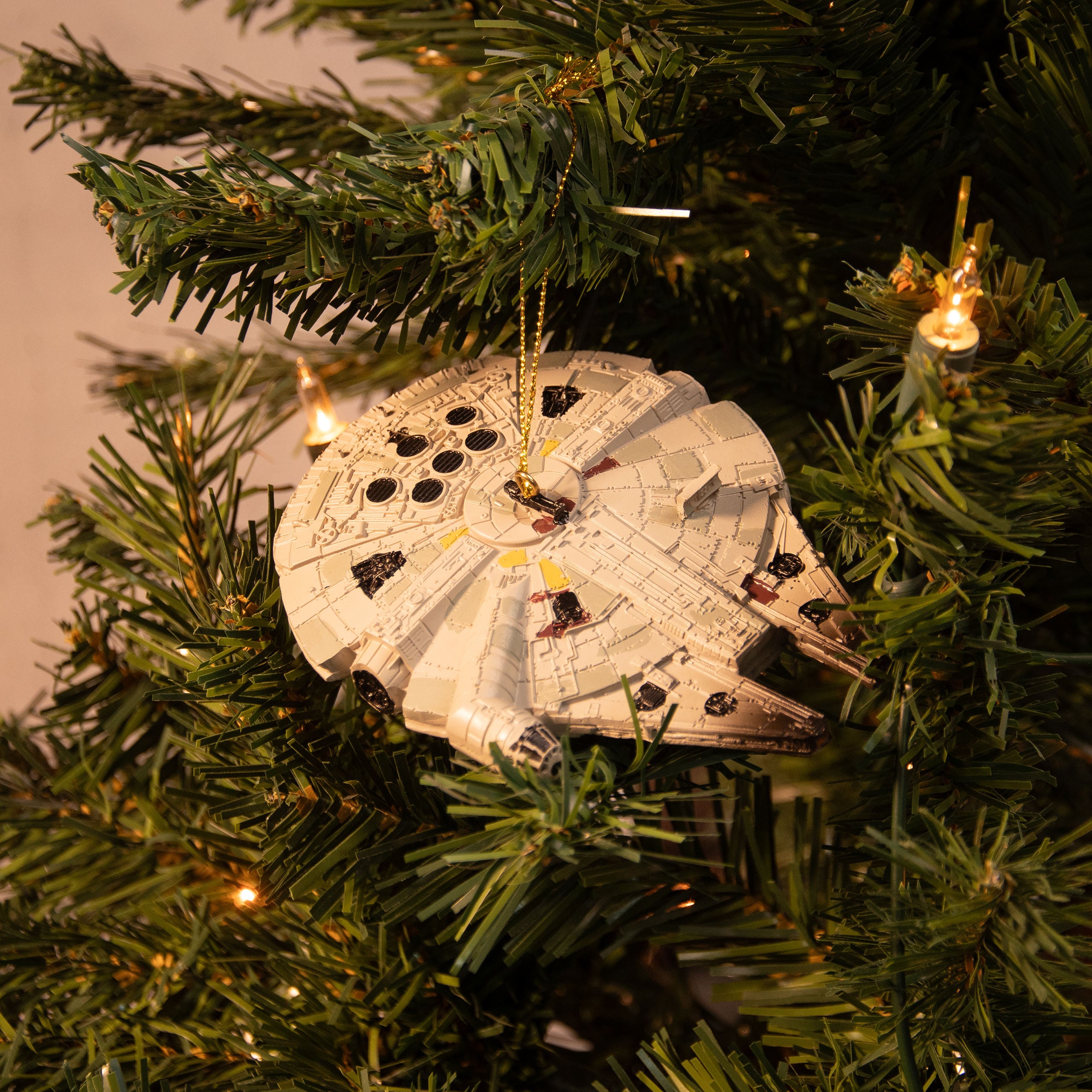 Zdjęcie produktu Star Wars - Millennium Falcon ozdoba na choinkę