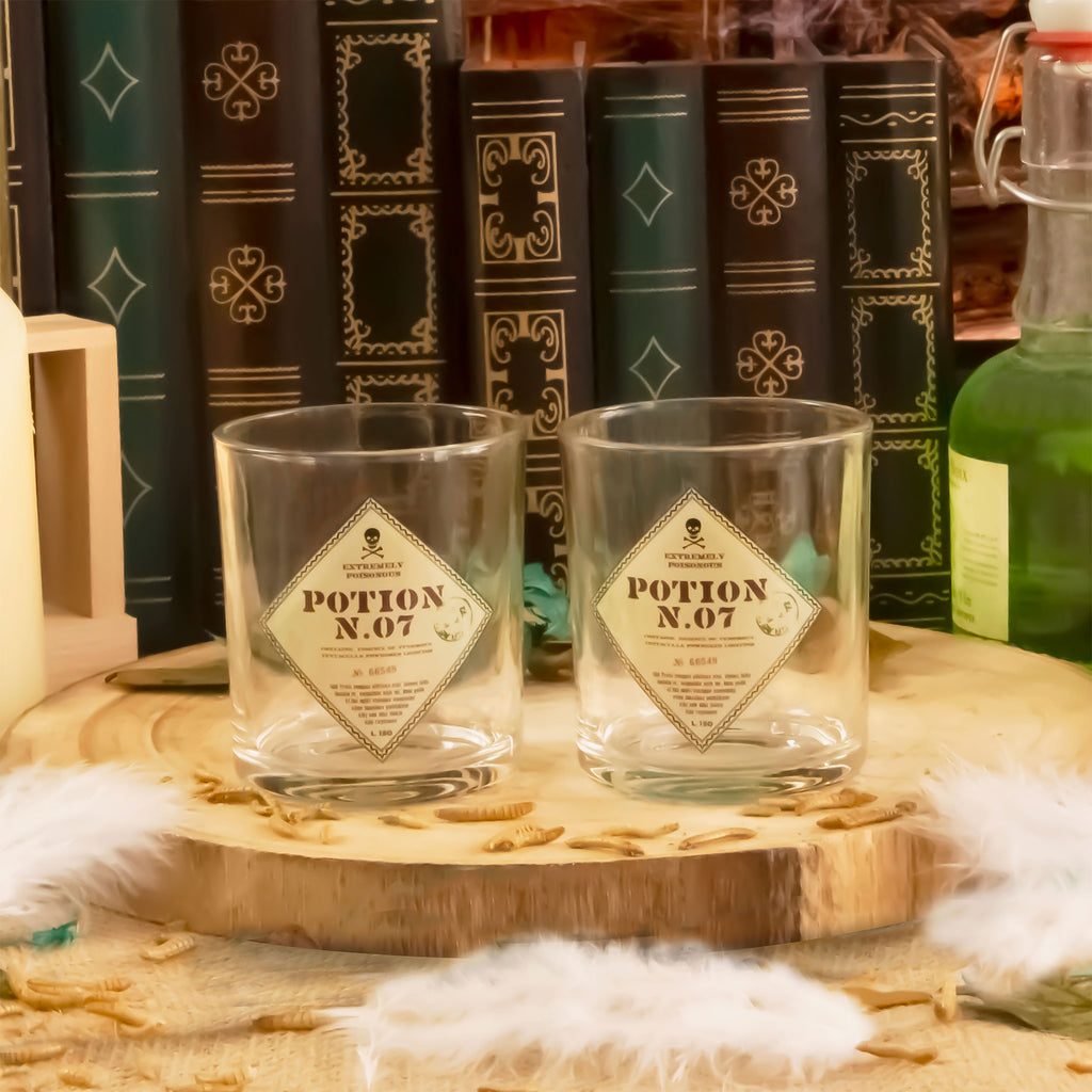 Zdjęcie produktu Harry Potter - Karafka z zestawem szklanek z eliksirem wielosokowym