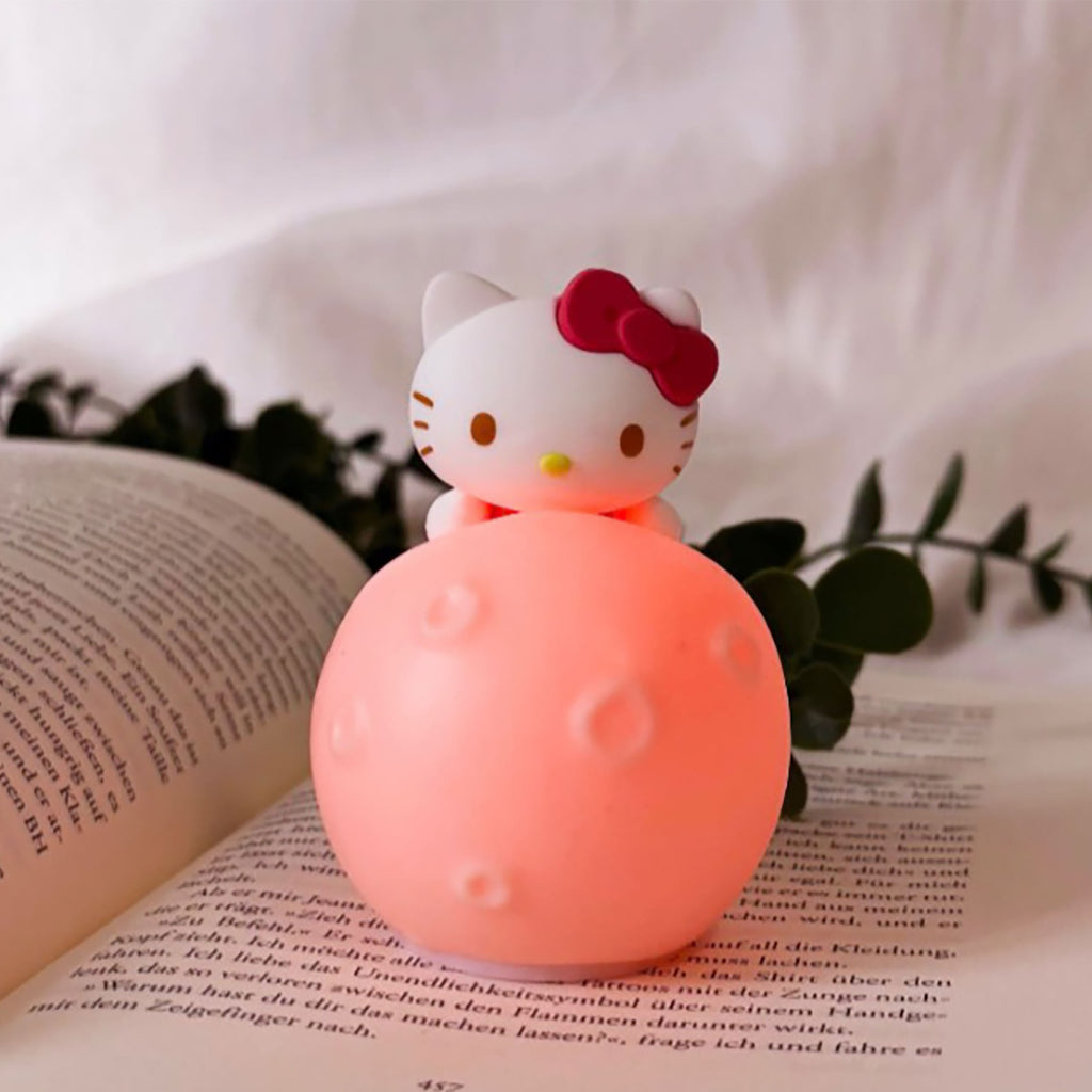 Zdjęcie produktu Sanrio - Hello Kitty and Friends Mystery Mini Lampka Nocna