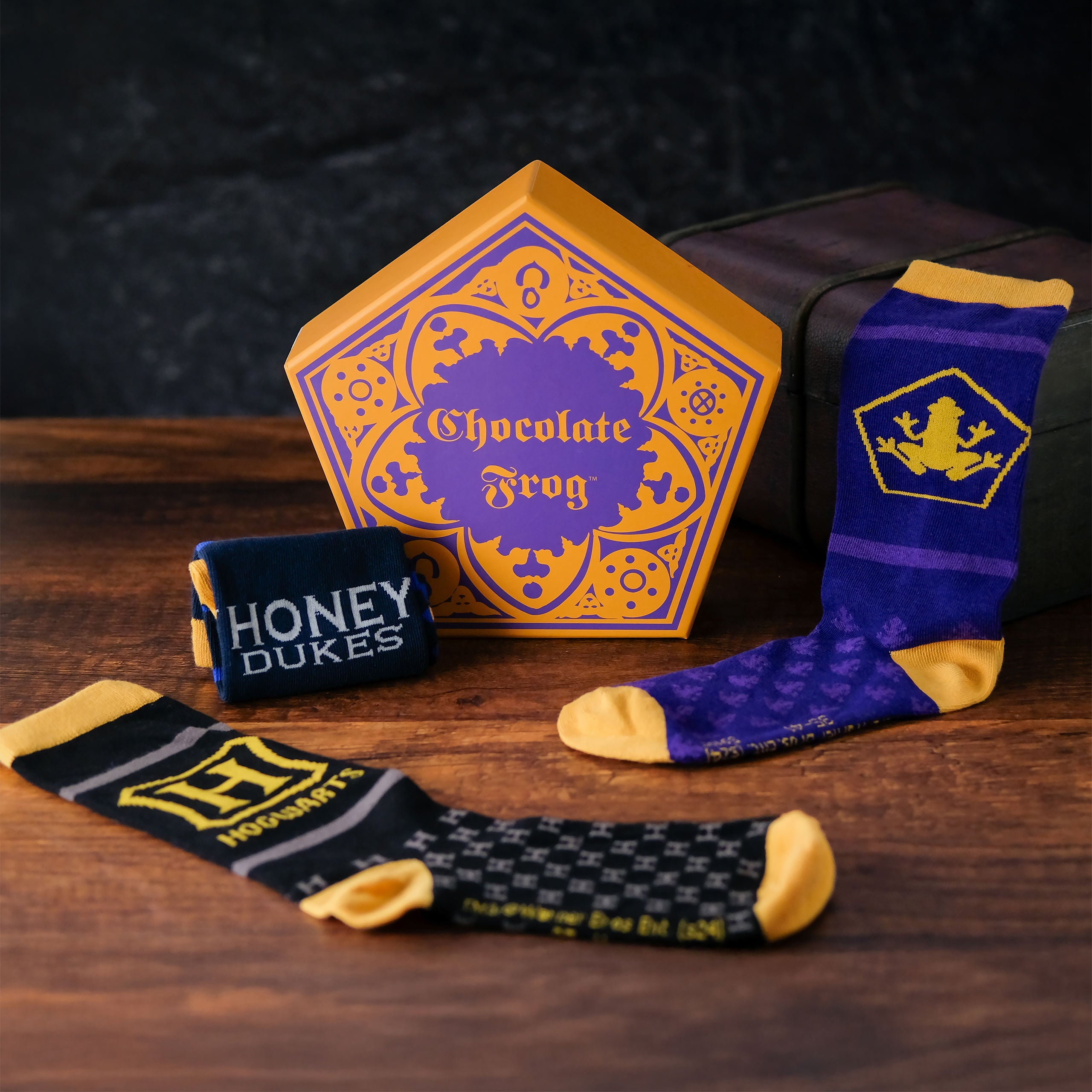 Zdjęcie produktu Harry Potter - Zestaw 3 par skarpetek w pudełku Czekoladowej Żaby