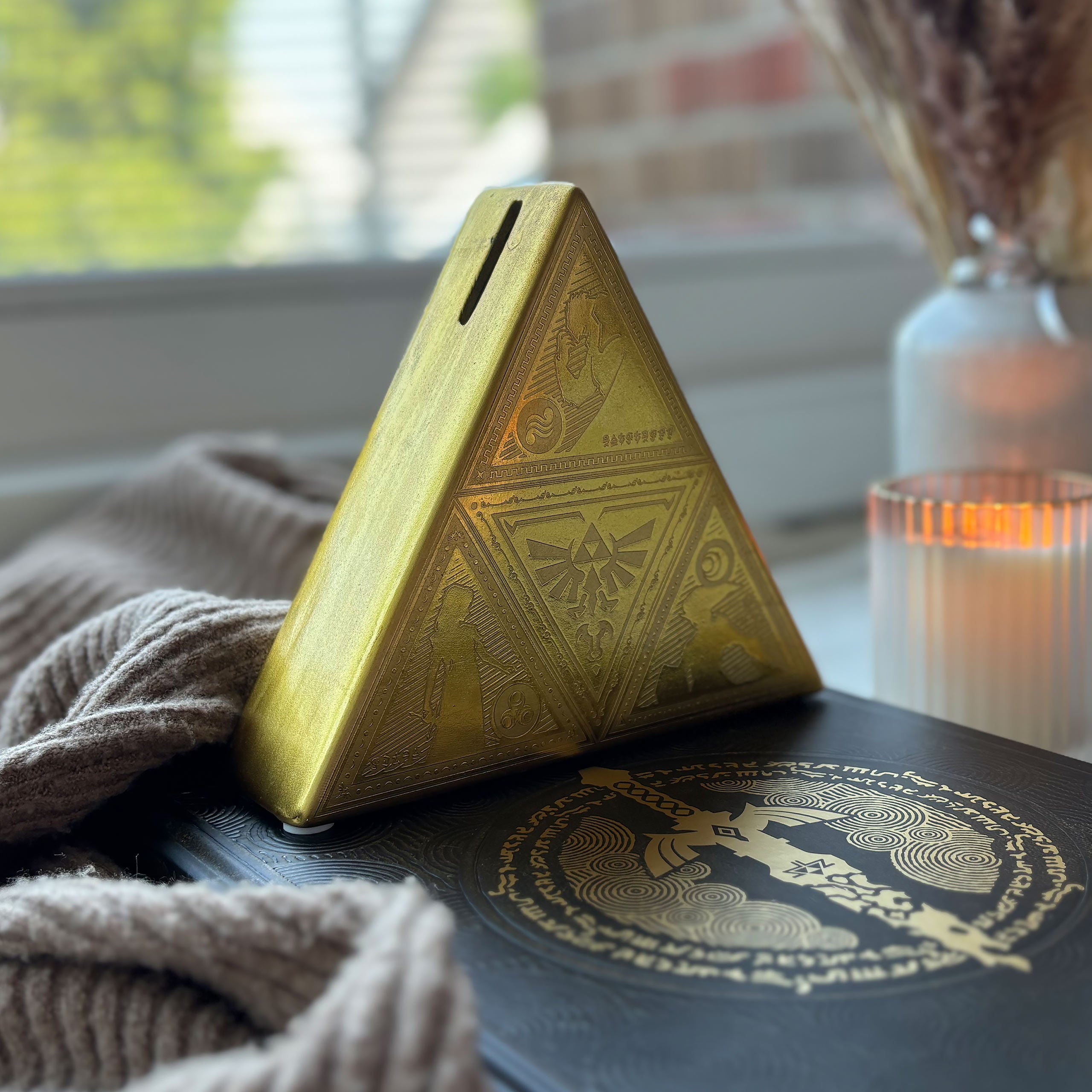 Zdjęcie produktu Zelda - Triforce skarbonka