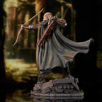Zdjęcie produktu Władca Pierścieni - Legolas Deluxe Gallery Statue