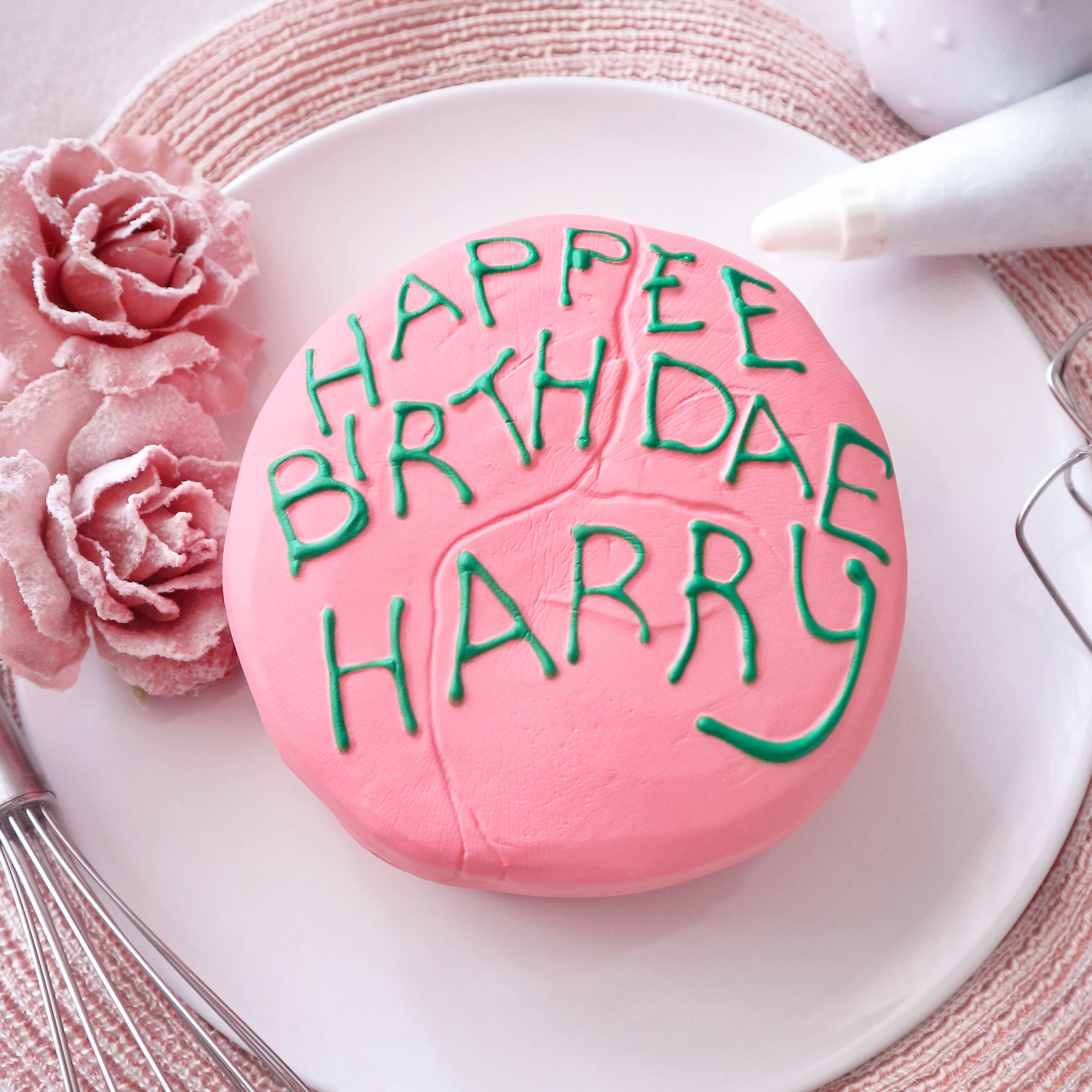Product image Harry Potter - Happee Birthdae Cake Pufflums Stress Relief Figure