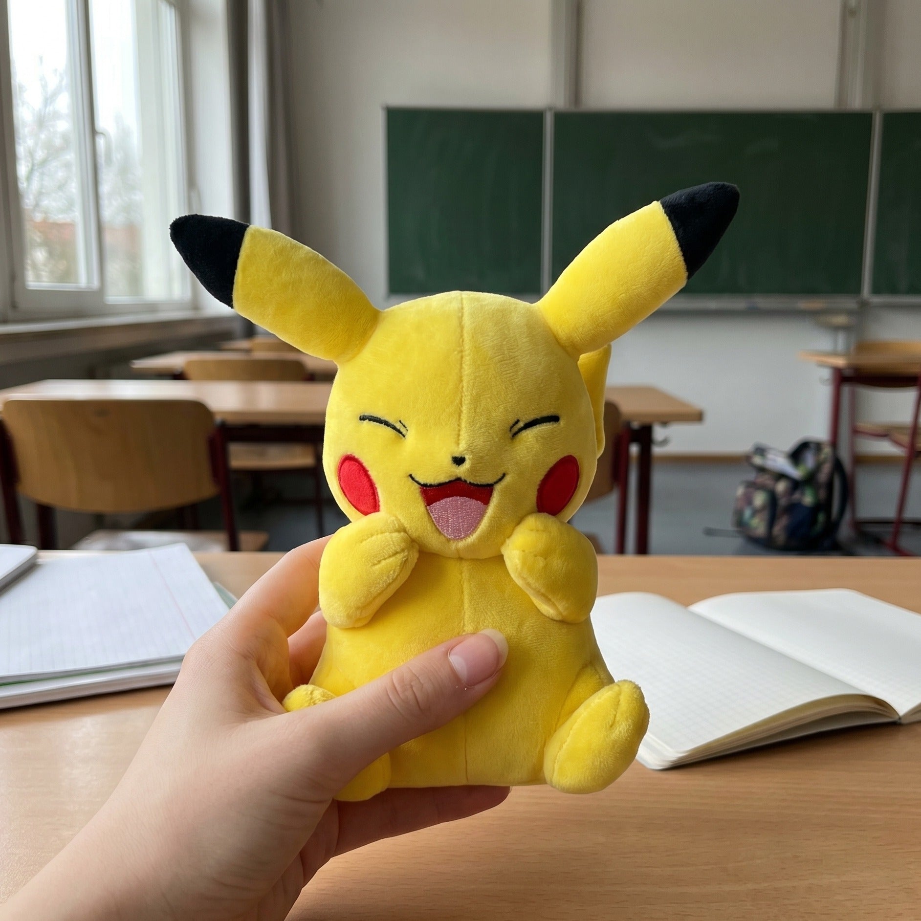 Zdjęcie produktu Pikachu Pluszowa Figurka 20cm - Pokemon