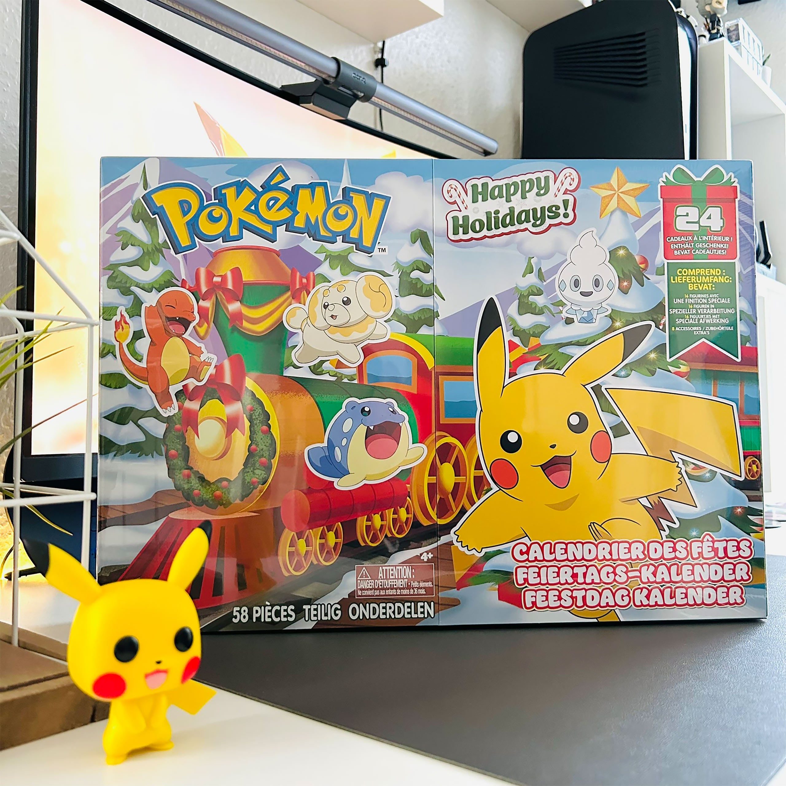 Zdjęcie produktu Pikachu Happy Holidays Kalendarz Adwentowy - Pokemon