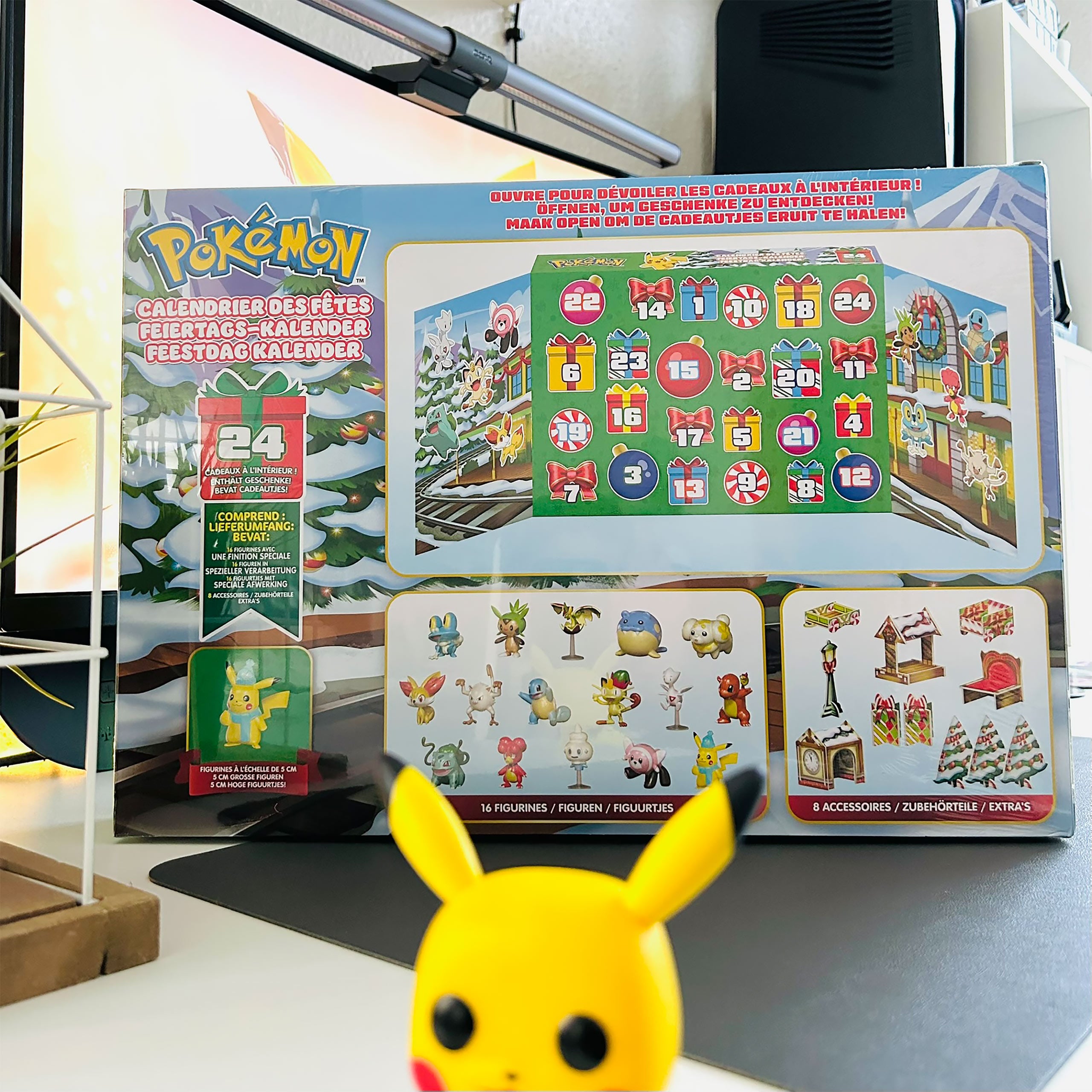 Zdjęcie produktu Pikachu Happy Holidays Kalendarz Adwentowy - Pokemon