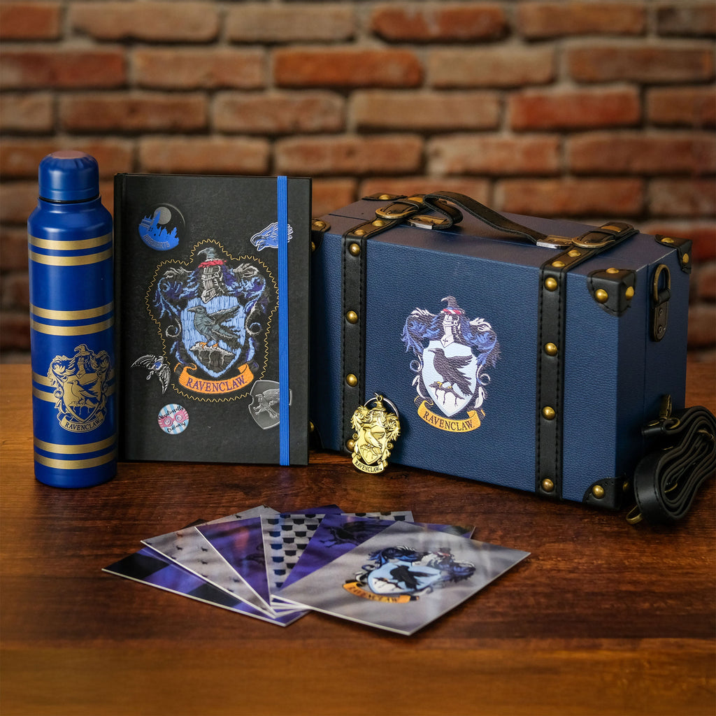 Zdjęcie produktu Harry Potter - Ravenclaw Premium Zestaw Prezentowy w Walizce z Paskiem na Ramię
