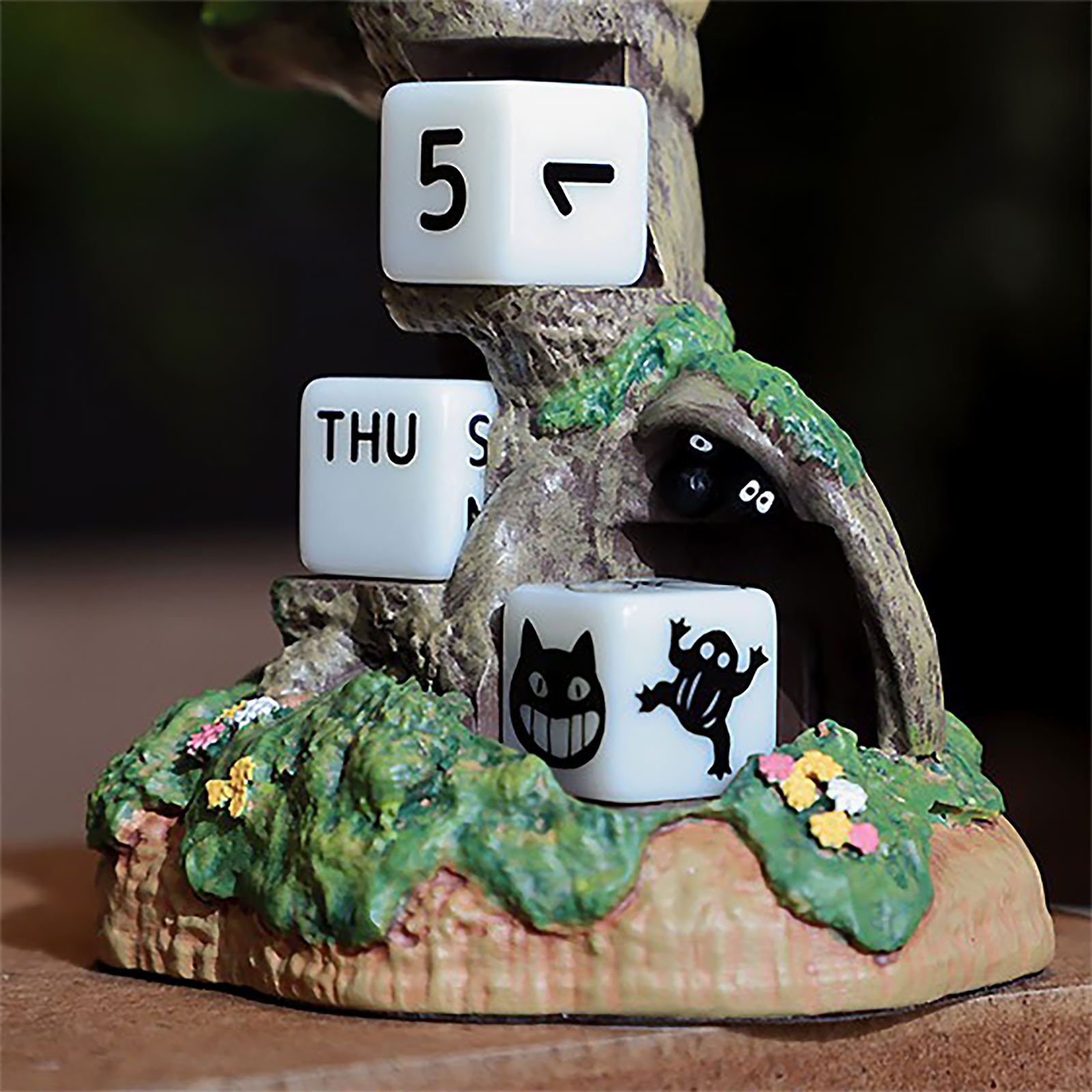 Zdjęcie produktu Totoro - Kalendarz Roczny 3D z Koncertem Okariny
