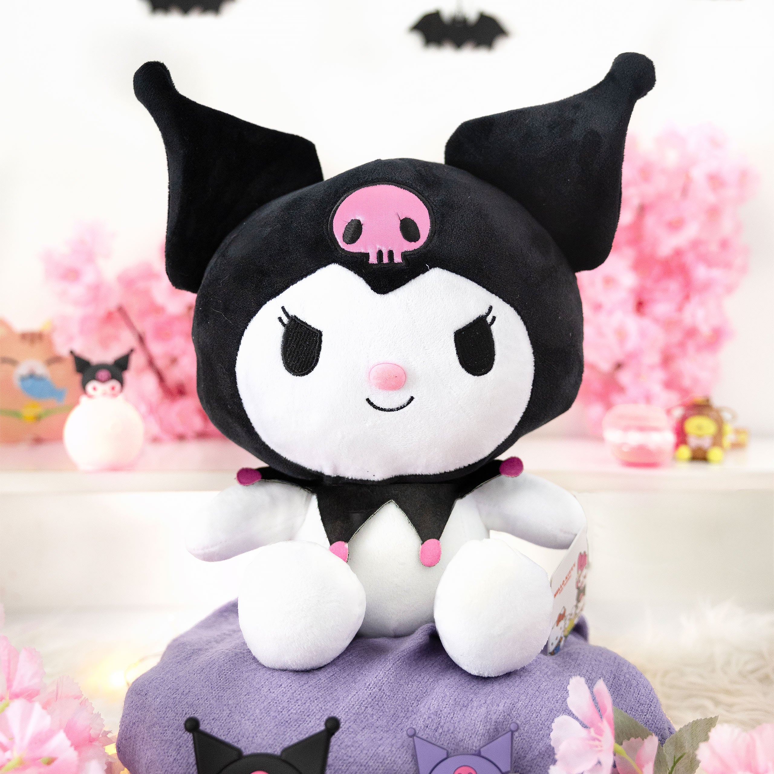Zdjęcie produktu Sanrio - Pluszowa Figurka Kuromi Hello Kitty