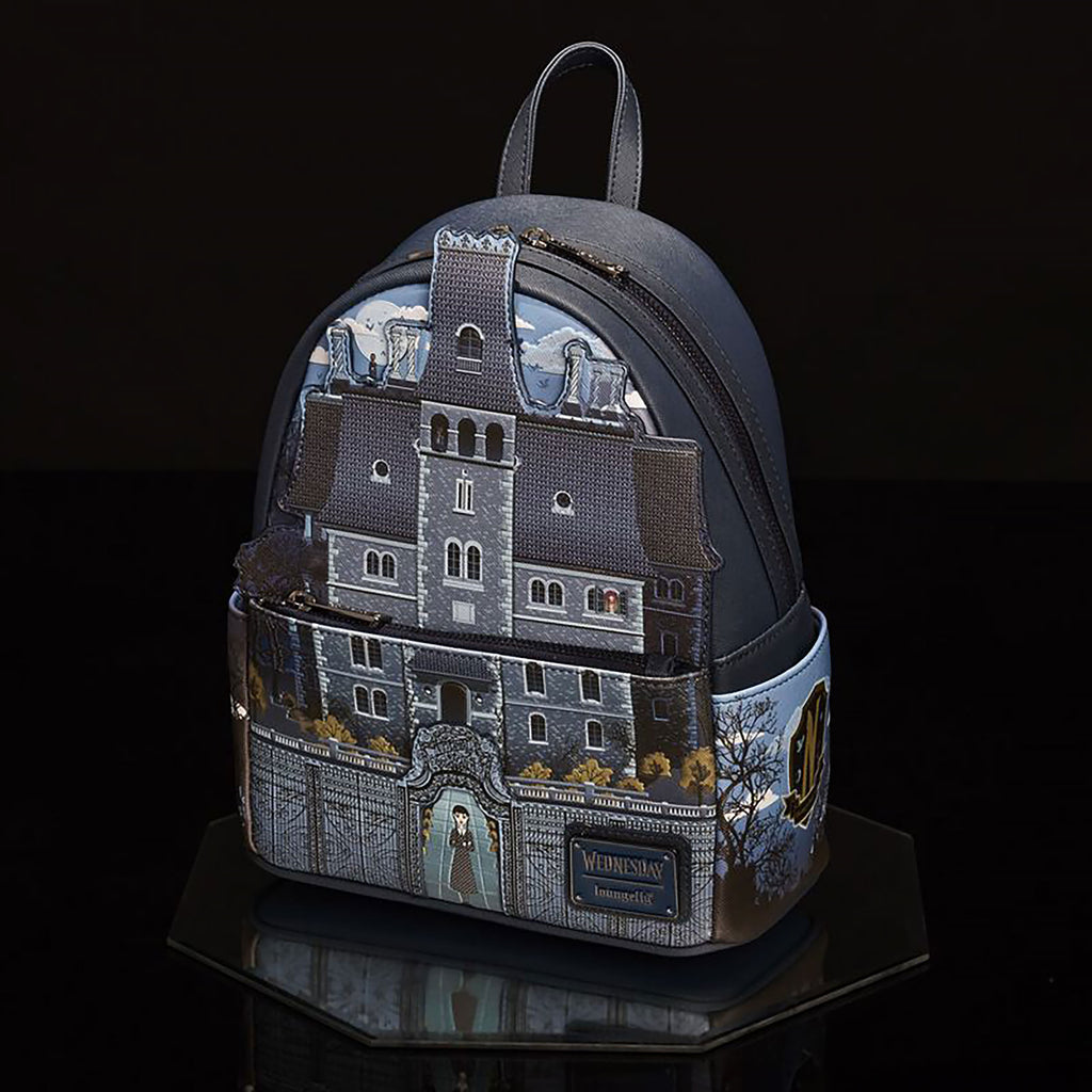 Zdjęcie produktu Wednesday - Nevermore Academy Glow in the Dark Mini Plecak