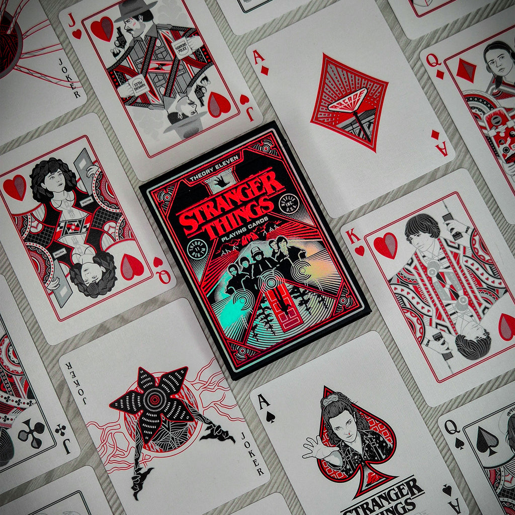 Zdjęcie produktu Stranger Things - Gra karciana