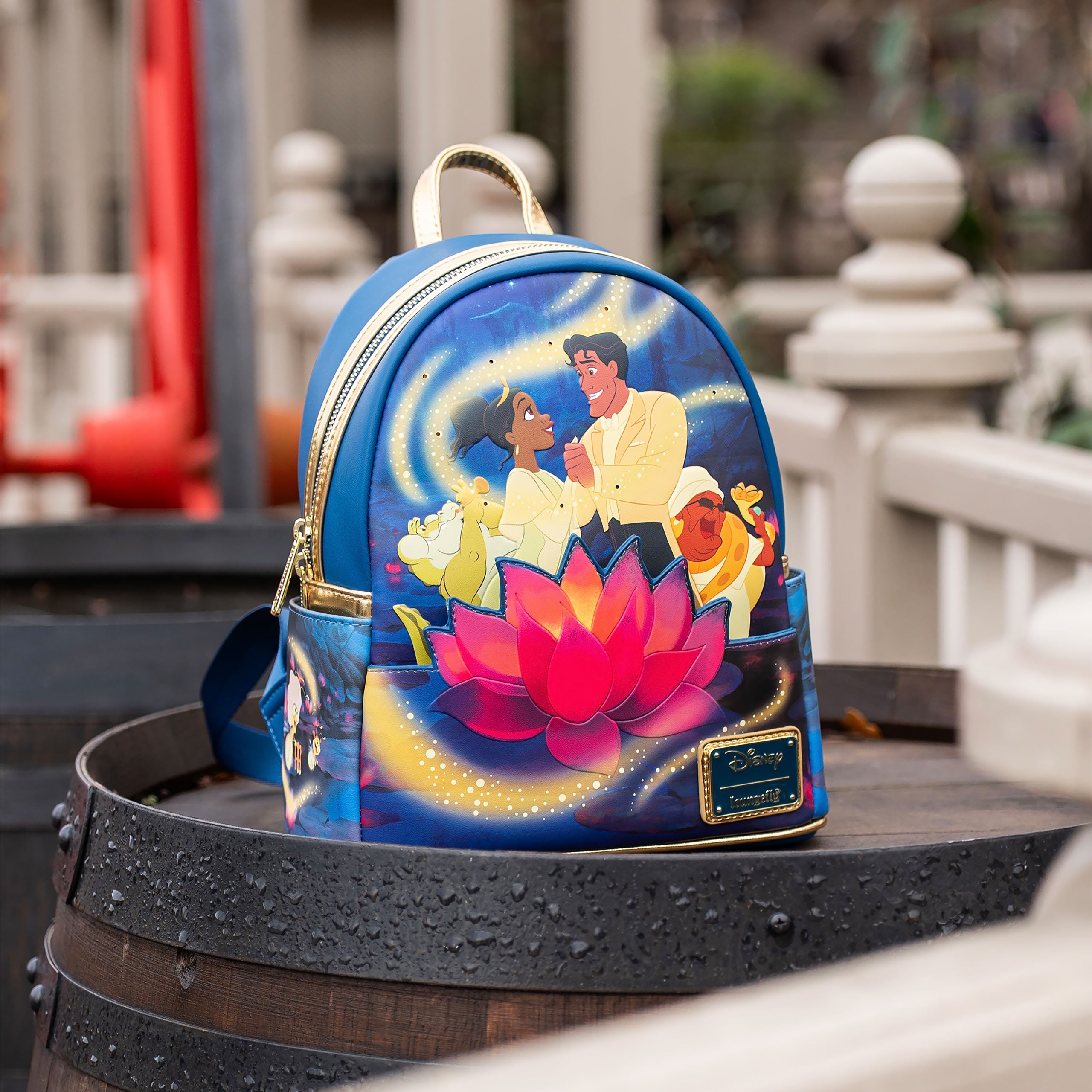 Product image Kiss the Frog - Mini Backpack with Light