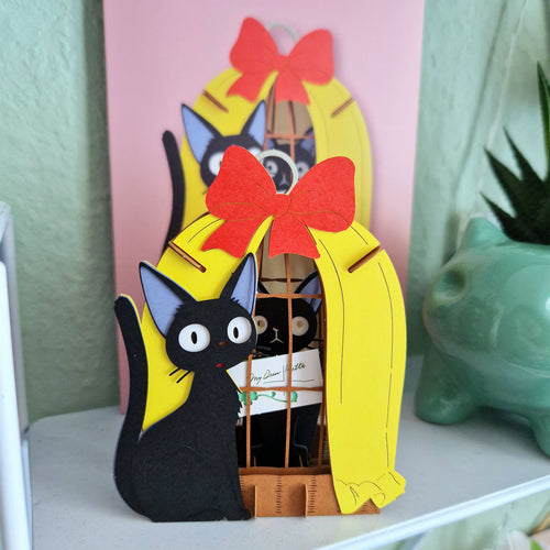 Zdjęcie produktu Podniebna poczta Kiki - Jiji Teatr Papierowy Zestaw Modelarski