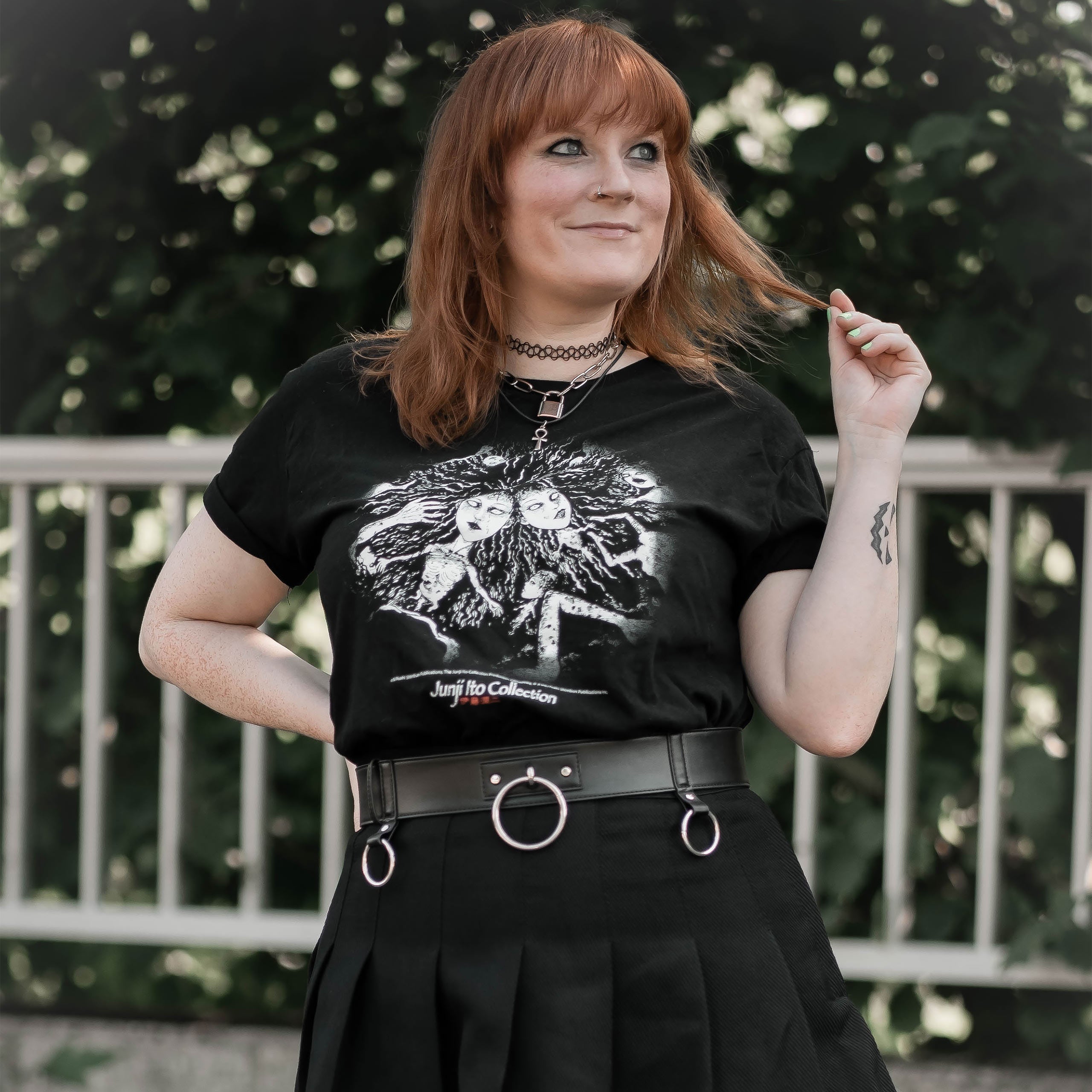 Zdjęcie produktu Junji Ito - Crawling T-Shirt czarne