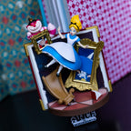Zdjęcie produktu Alice w Krainie Czarów D-Stage Diorama Figurka Disney Story Book Series