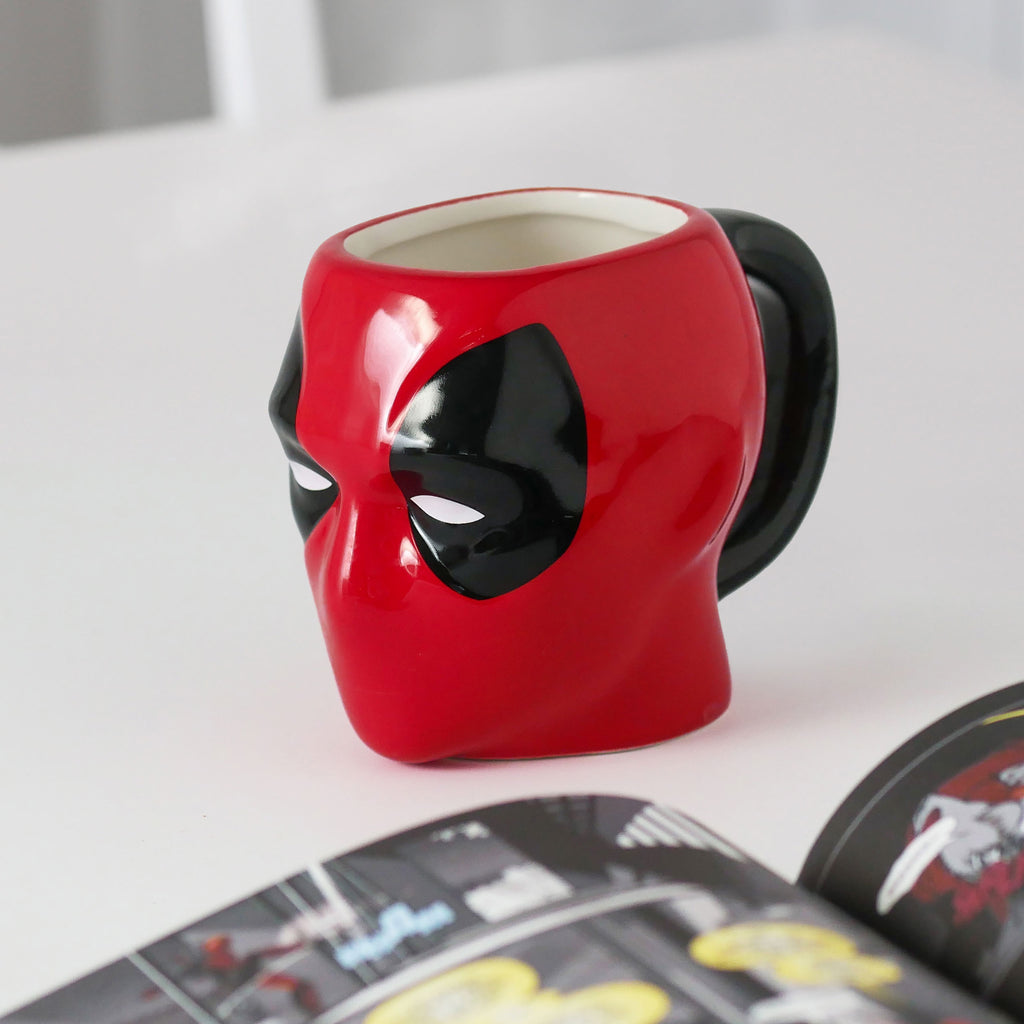 Zdjęcie produktu Deadpool - Kubek 3D Face
