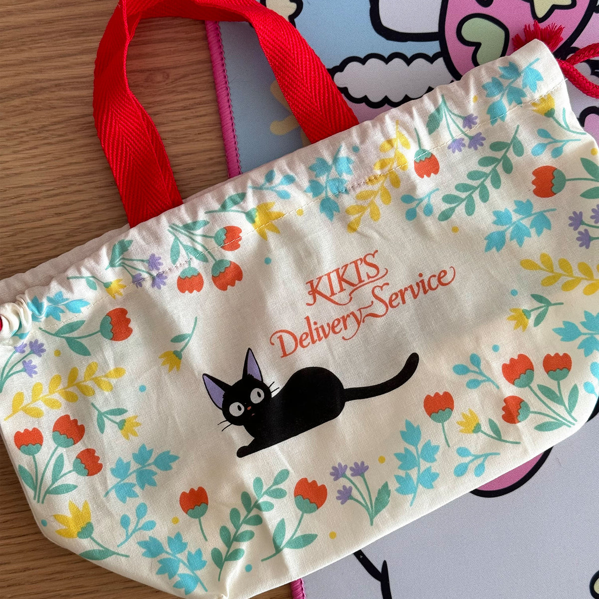 Zdjęcie produktu Podniebna poczta Kiki - Torba na lunch z Jiji