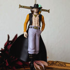 Zdjęcie produktu One Piece - Figurka Dracule Mihawk The Shukko