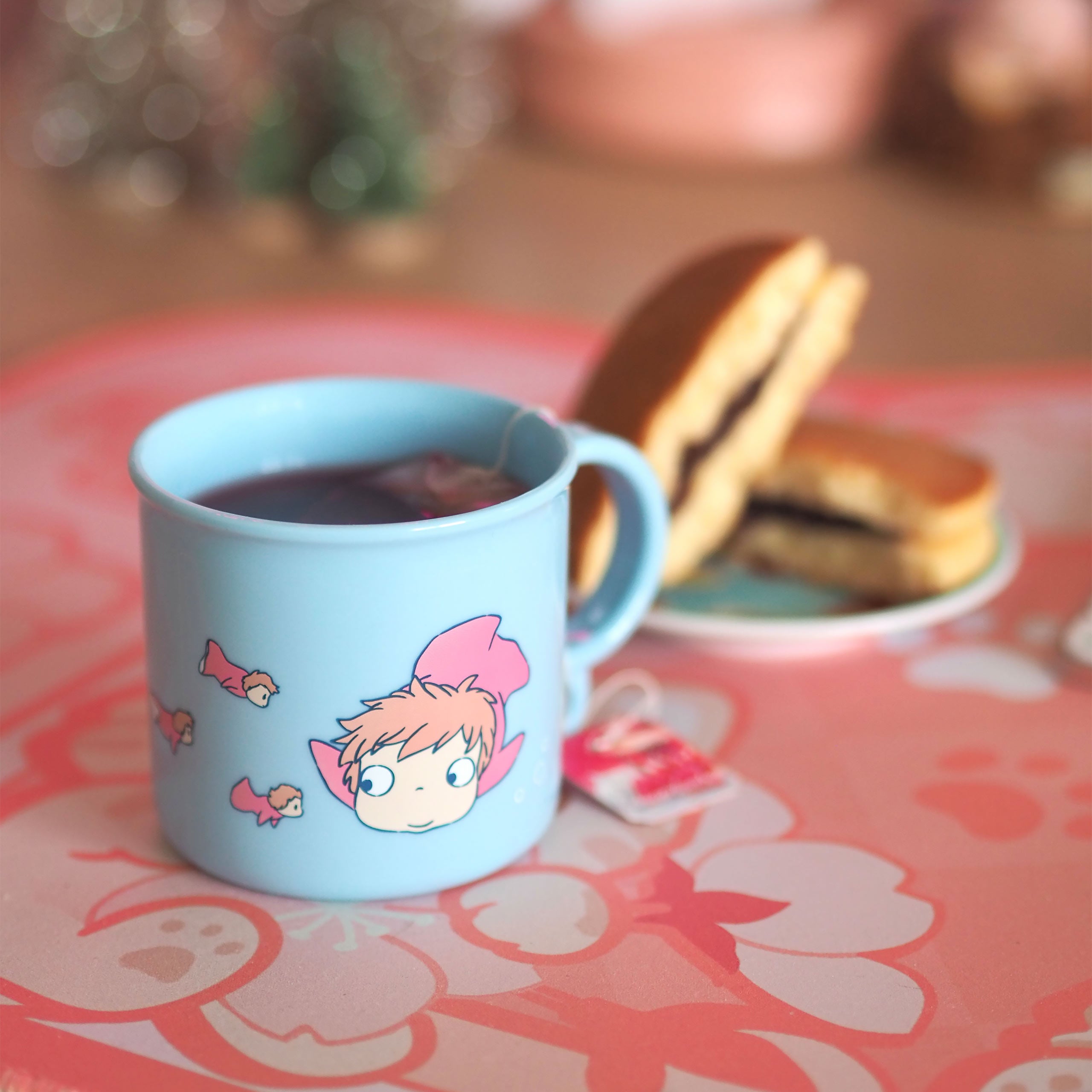 Product image Ponyo: The Big Adventure at Sea - Ponyo on the Cliff Mug