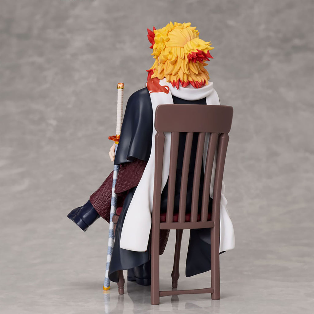Product image Demon Slayer - Kyojuro Rengoku Non-Scale Figure