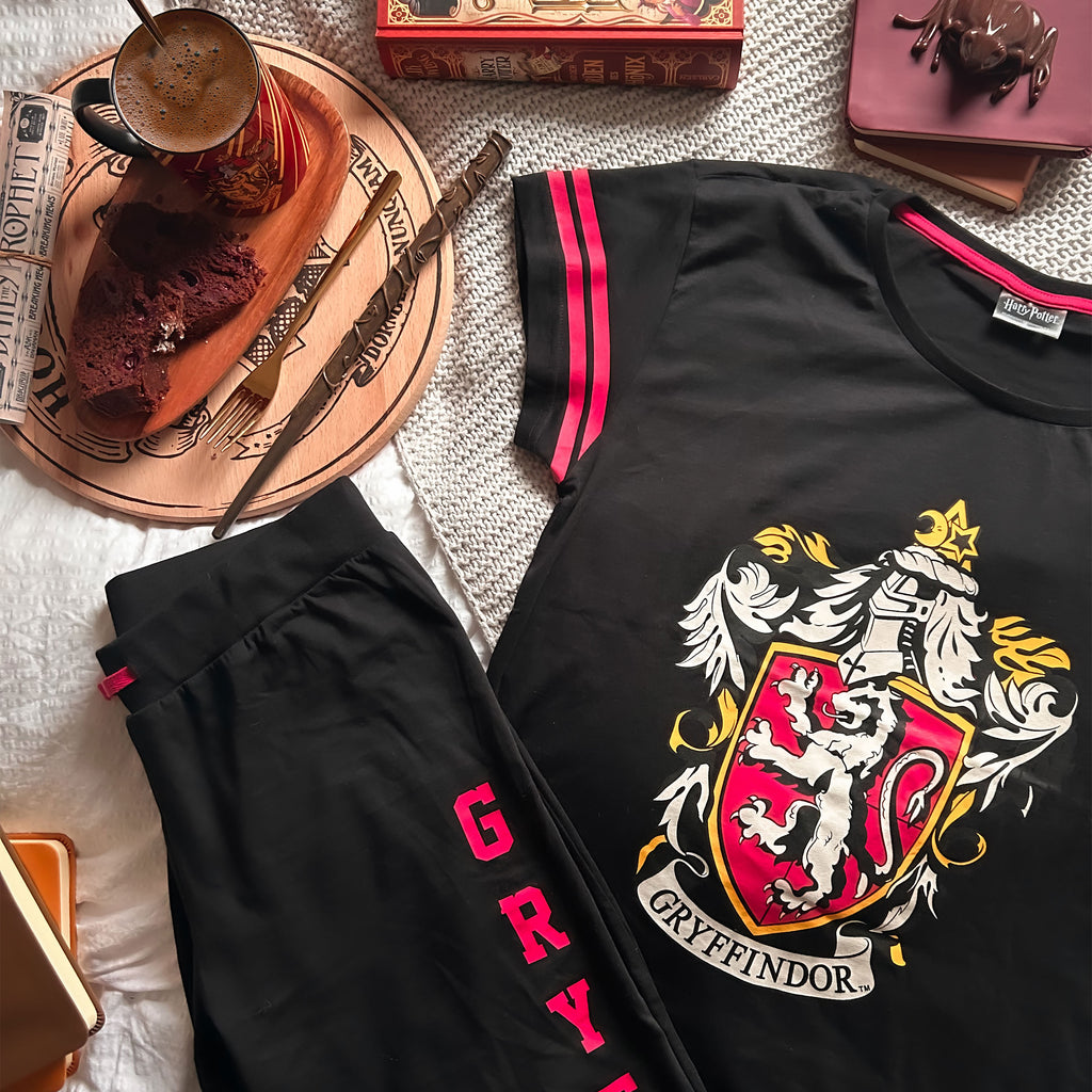 Zdjęcie produktu Piżama Gryffindor z herbem czarna - Harry Potter