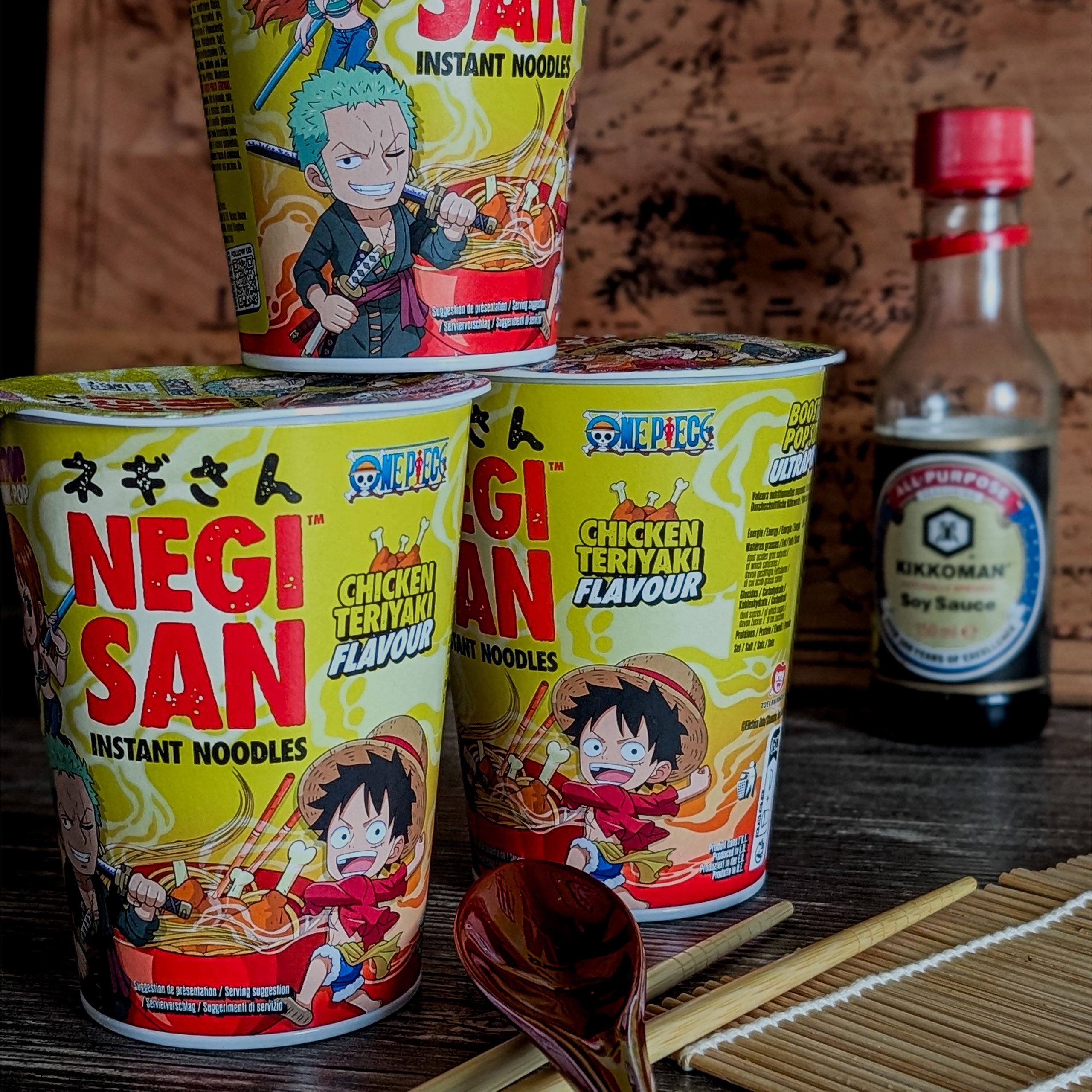 Zdjęcie produktu Luffy, Zoro i Nami Chicken Teriyaki Instant-Noodles - One Piece