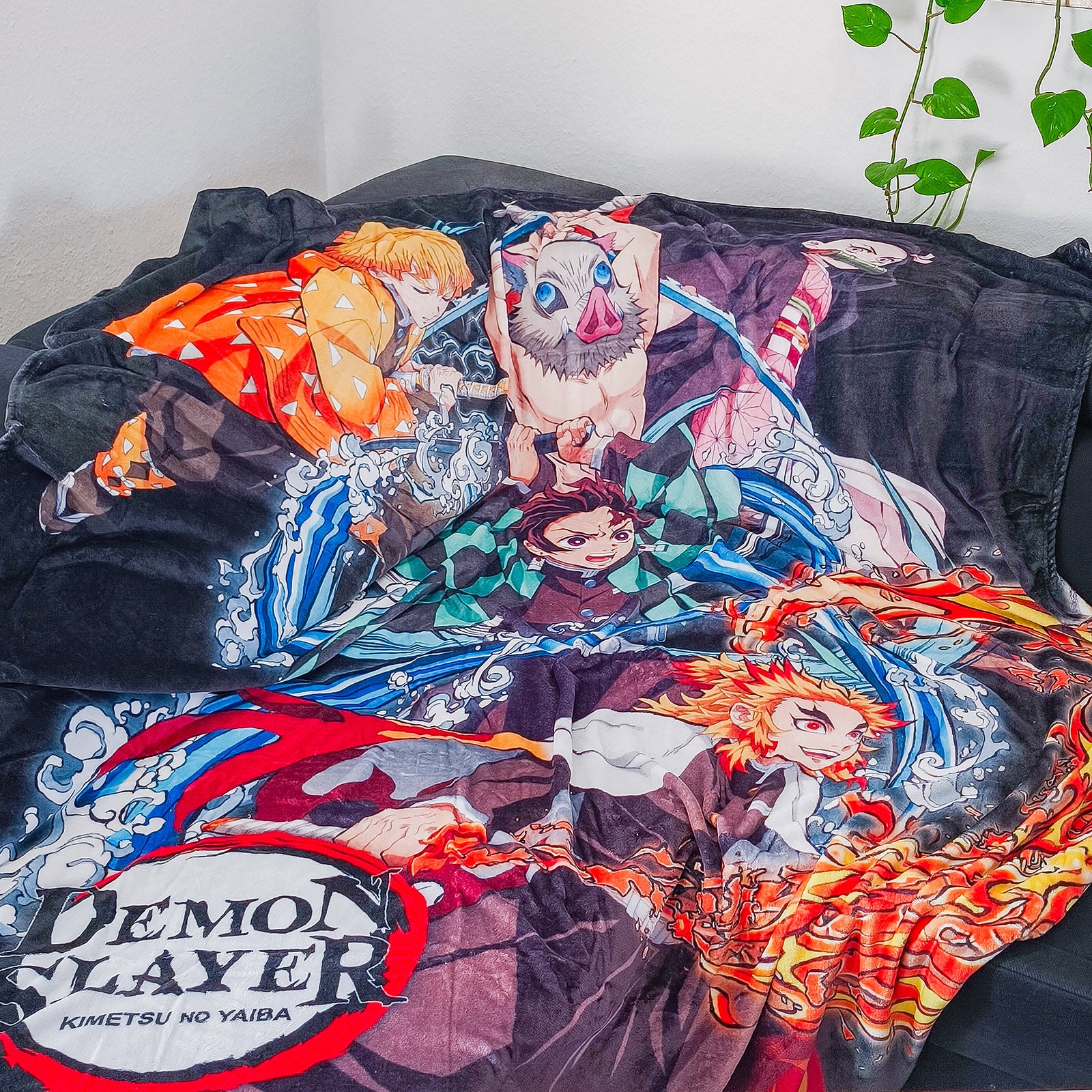 Product image Demon Slayer - Group Fleece Blanket