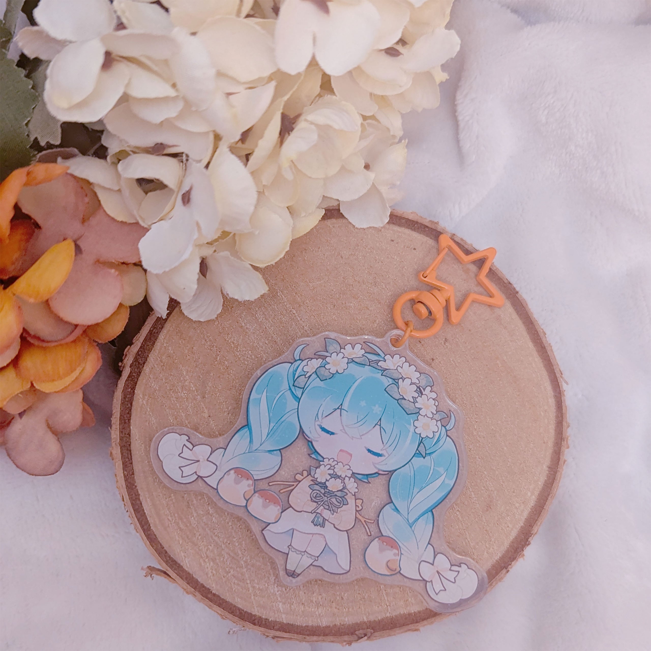 Zdjęcie produktu Hatsune Miku - Kawaii Autumn Time akrylowy brelok