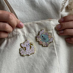 Zdjęcie produktu Lilo & Stitch - Angel i Stitch Cherry Blossom Mystery Pin
