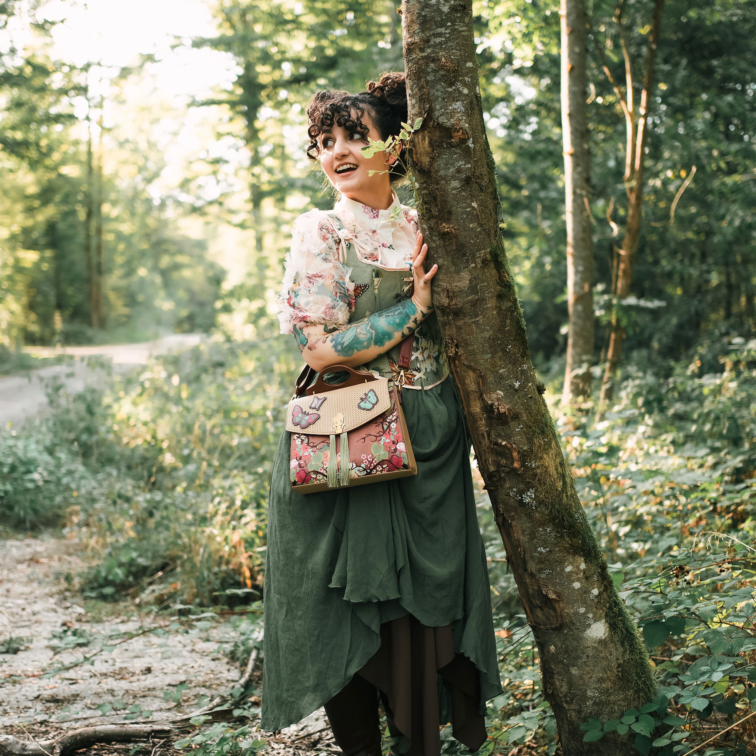 Product image Guardians of the Galaxy - Groot Floral Crossbody Bag