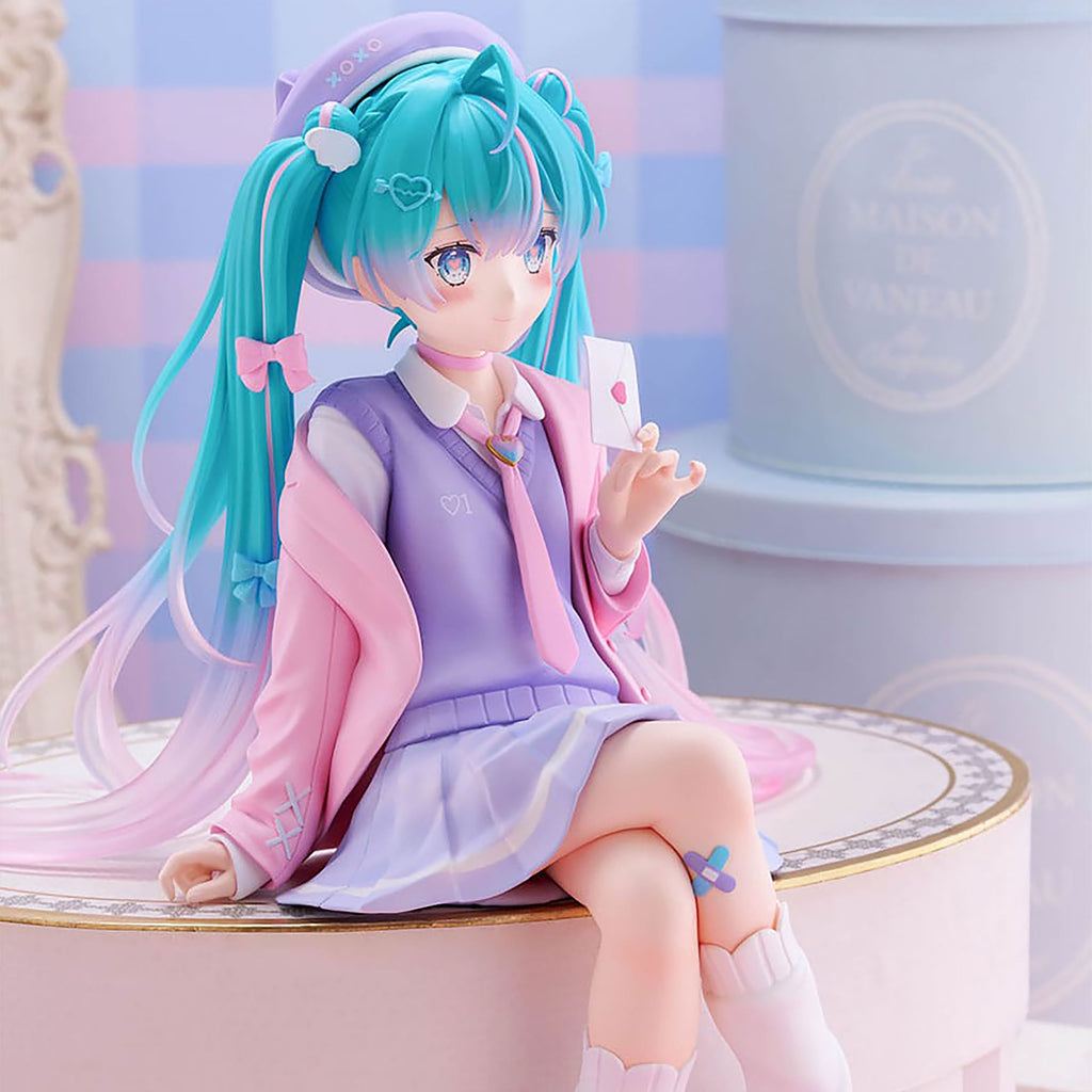 Zdjęcie produktu Hatsune Miku - Love Blazer Tenitol Noodle Stopper Statue