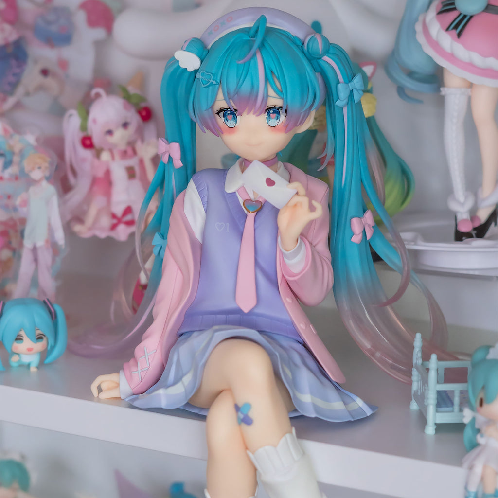 Zdjęcie produktu Hatsune Miku - Love Blazer Tenitol Noodle Stopper Statue