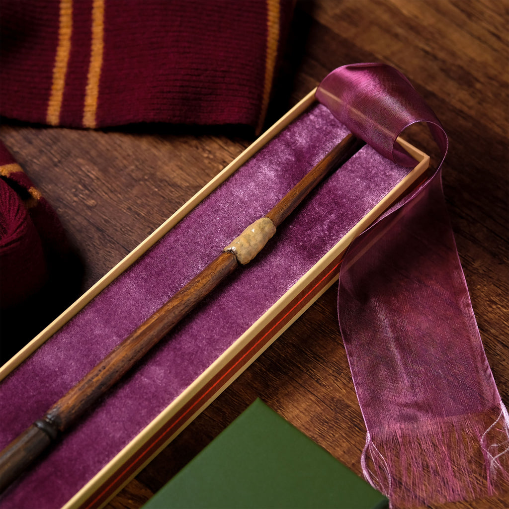 Product image Ron Weasley's First Wand - Harry Potter First Wands Collection
